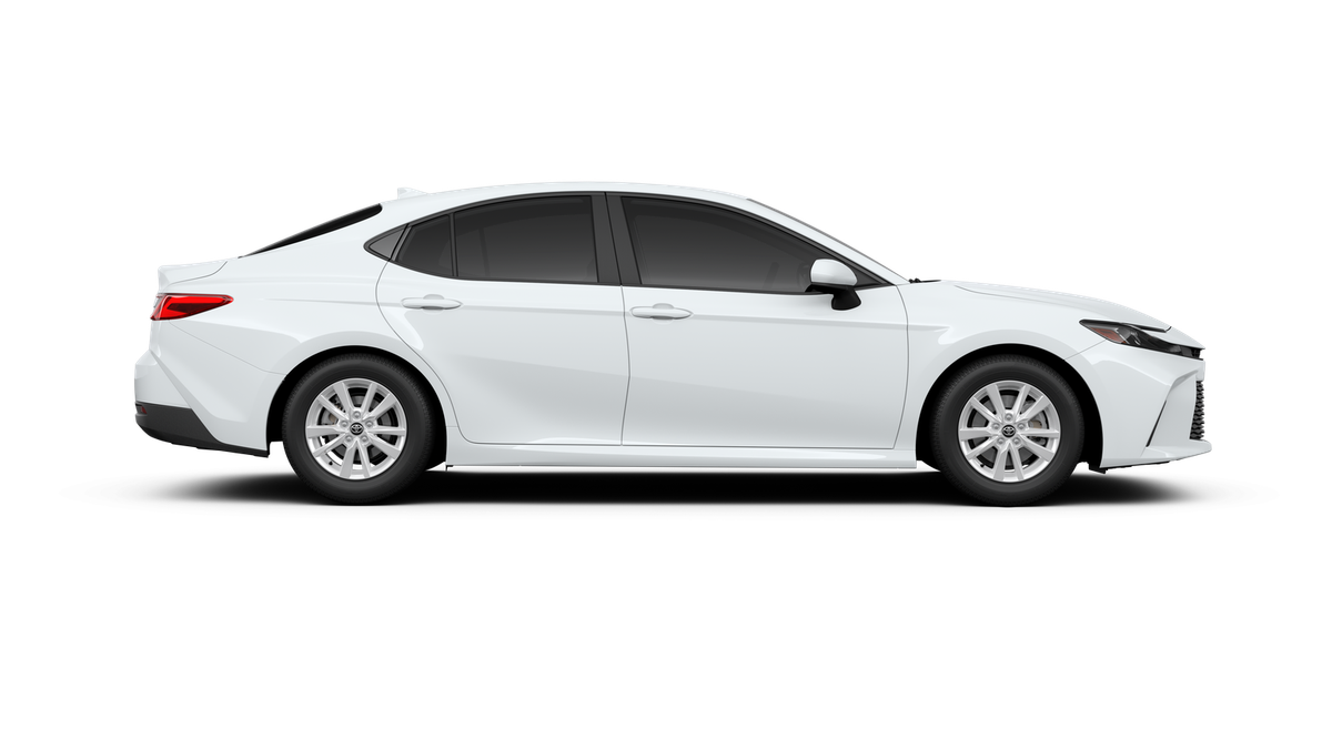 2026 Toyota Camry LE FWD