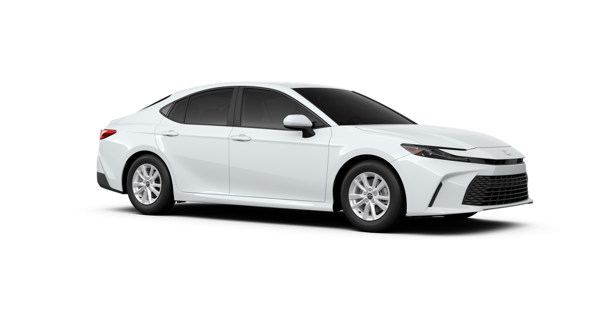 2026 Toyota Camry LE FWD
