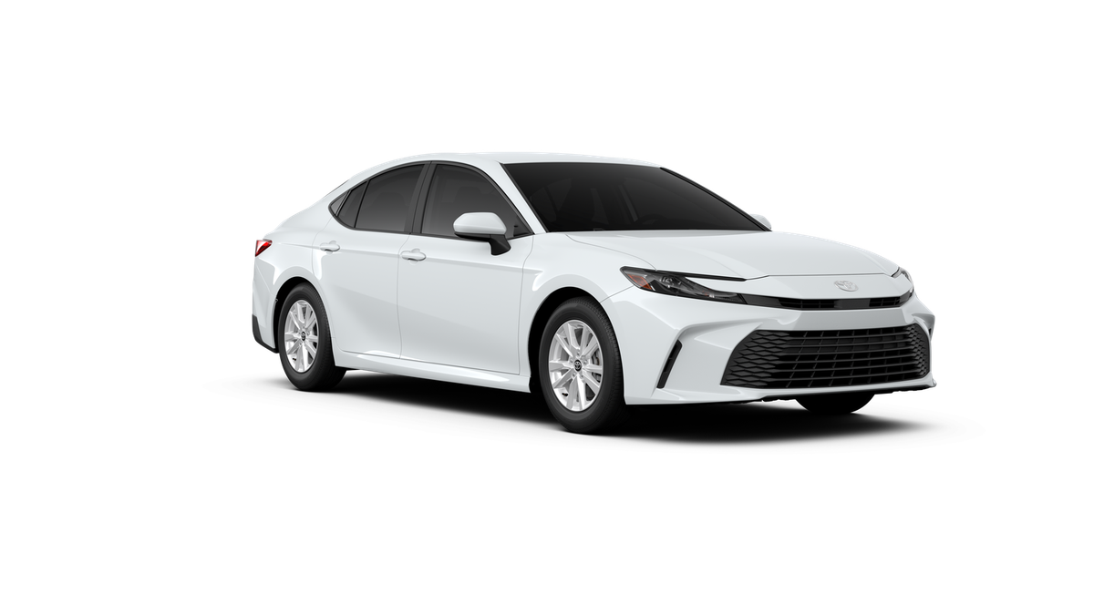 2026 Toyota Camry LE FWD