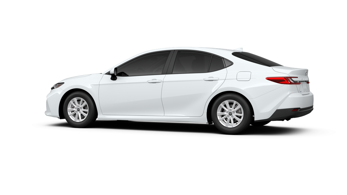 2026 Toyota Camry LE FWD