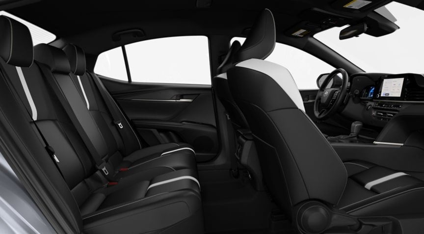 2026 Toyota Camry SE FWD