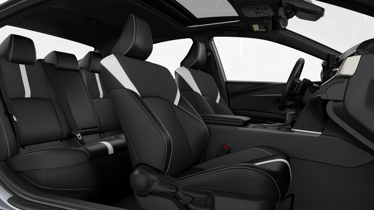 2026 Toyota Camry SE FWD