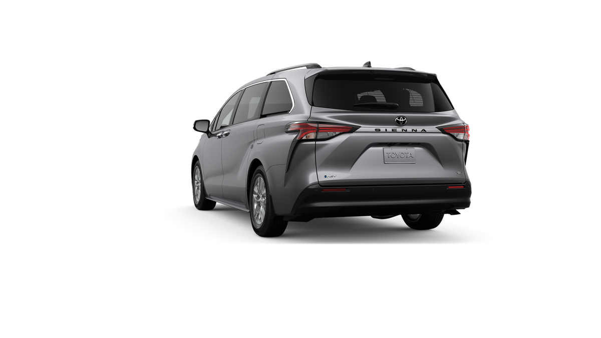 2026 Toyota Sienna XLE FWD