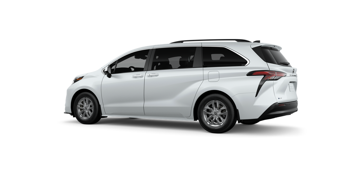 2026 Toyota Sienna XLE FWD