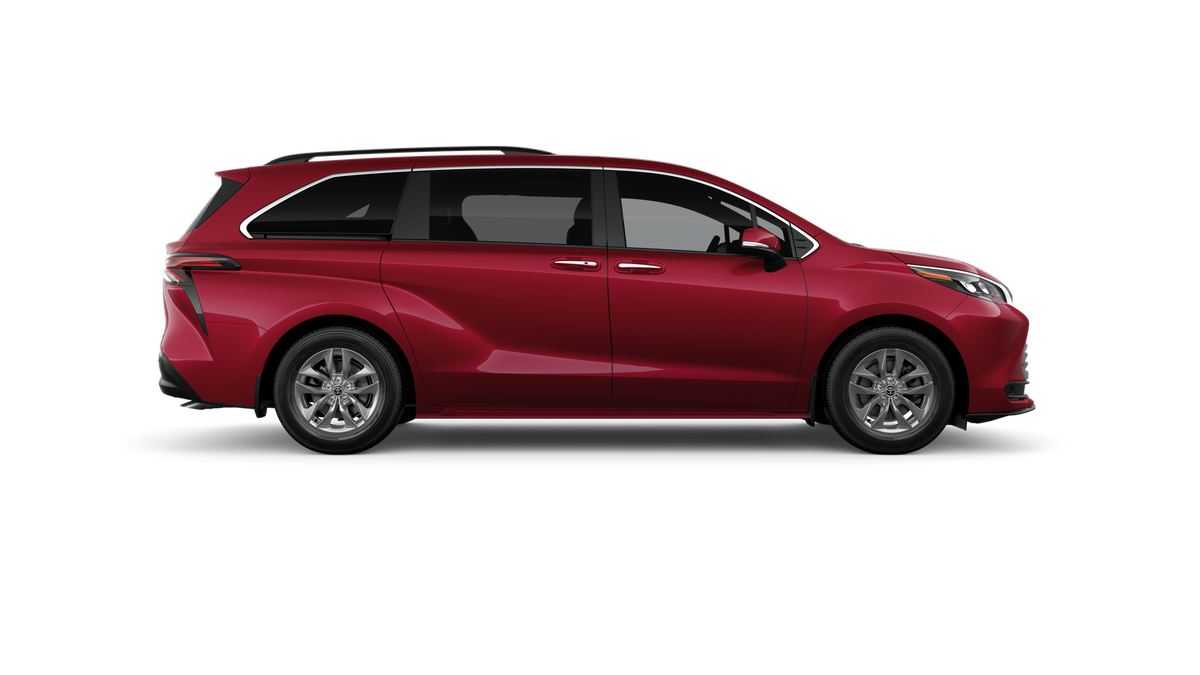 2026 Toyota Sienna XLE FWD