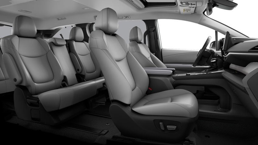 2026 Toyota Sienna XLE FWD
