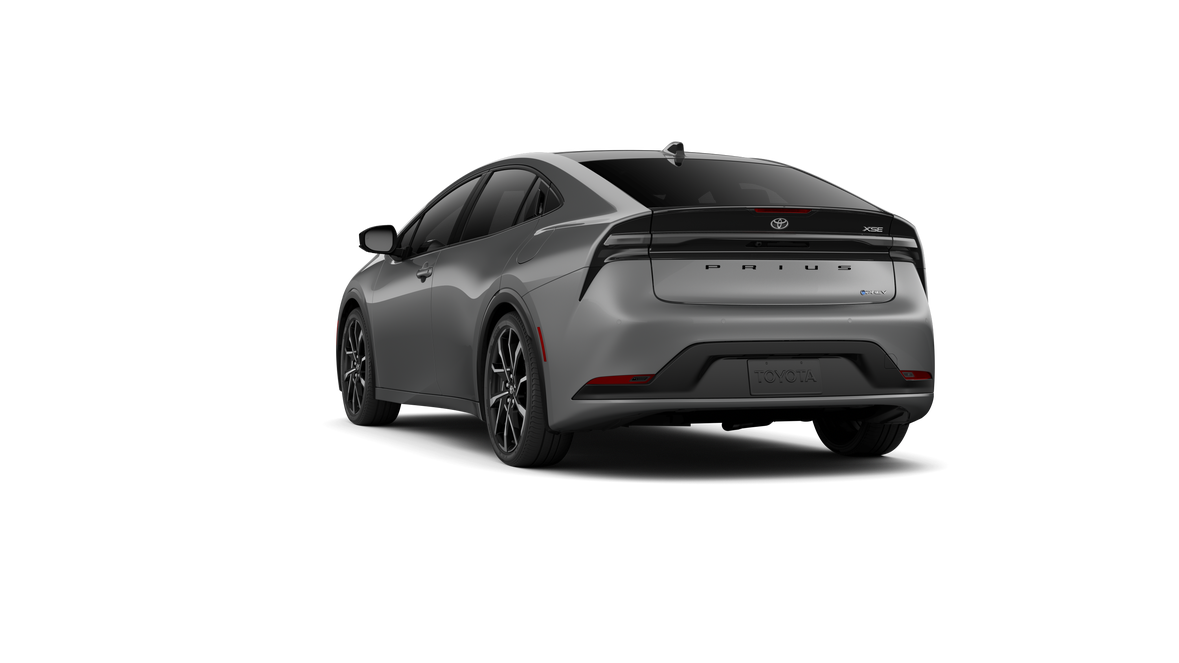 2027 Toyota Prius Plug-in Hybrid XSE Premium FWD