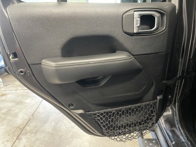 2020 Jeep Wrangler Unlimited Sahara 4WD