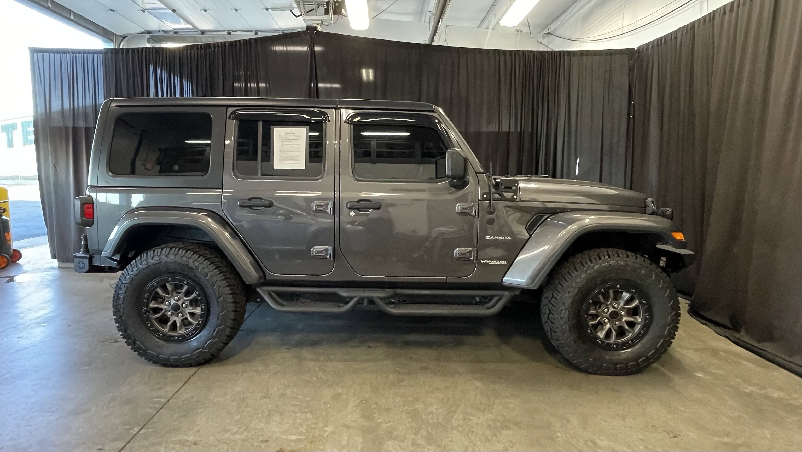 2020 Jeep Wrangler Unlimited Sahara 4WD