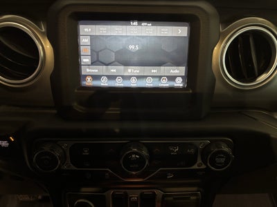 2020 Jeep Wrangler Unlimited Sahara 4WD