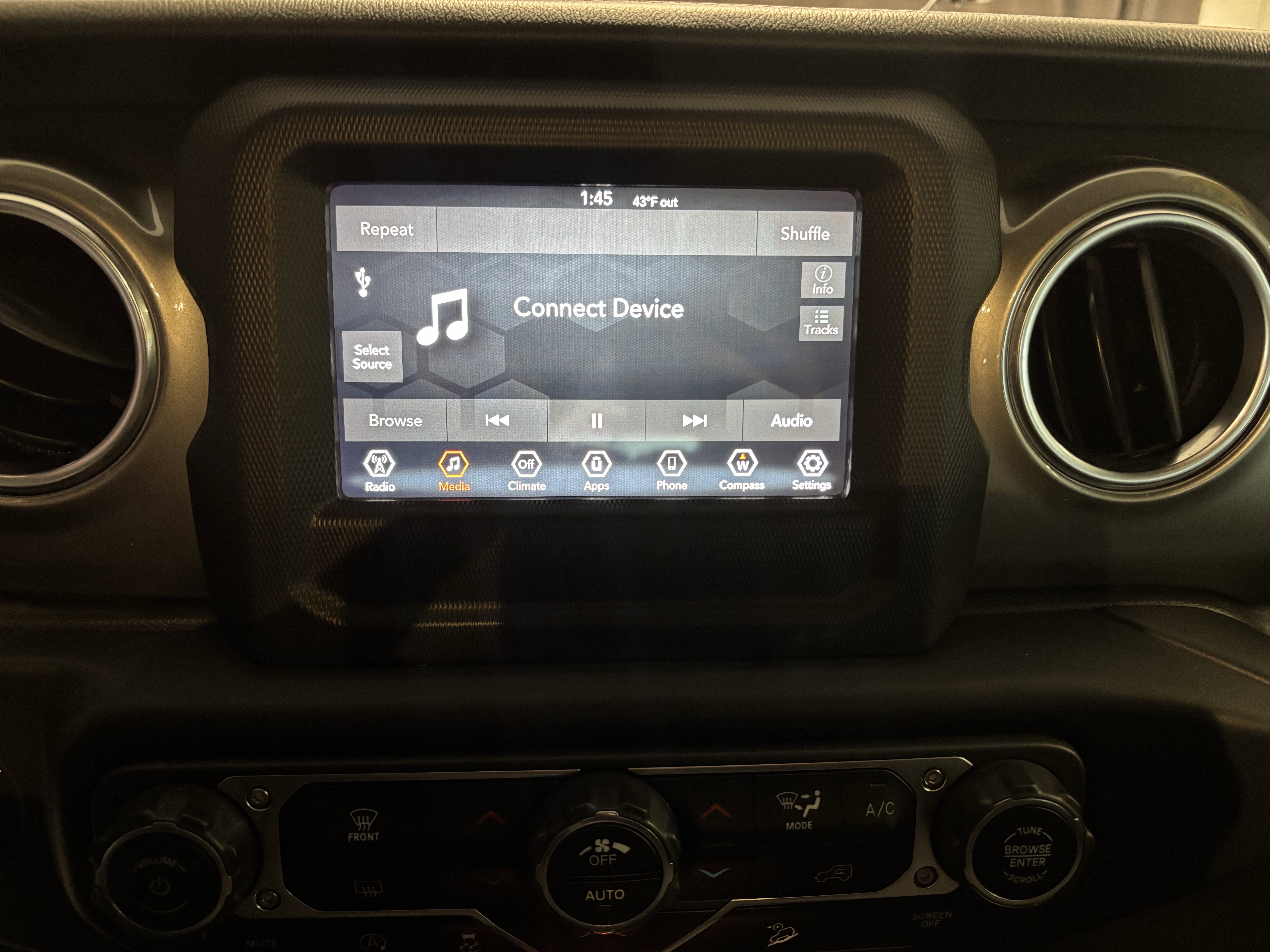 2020 Jeep Wrangler Unlimited Sahara 4WD