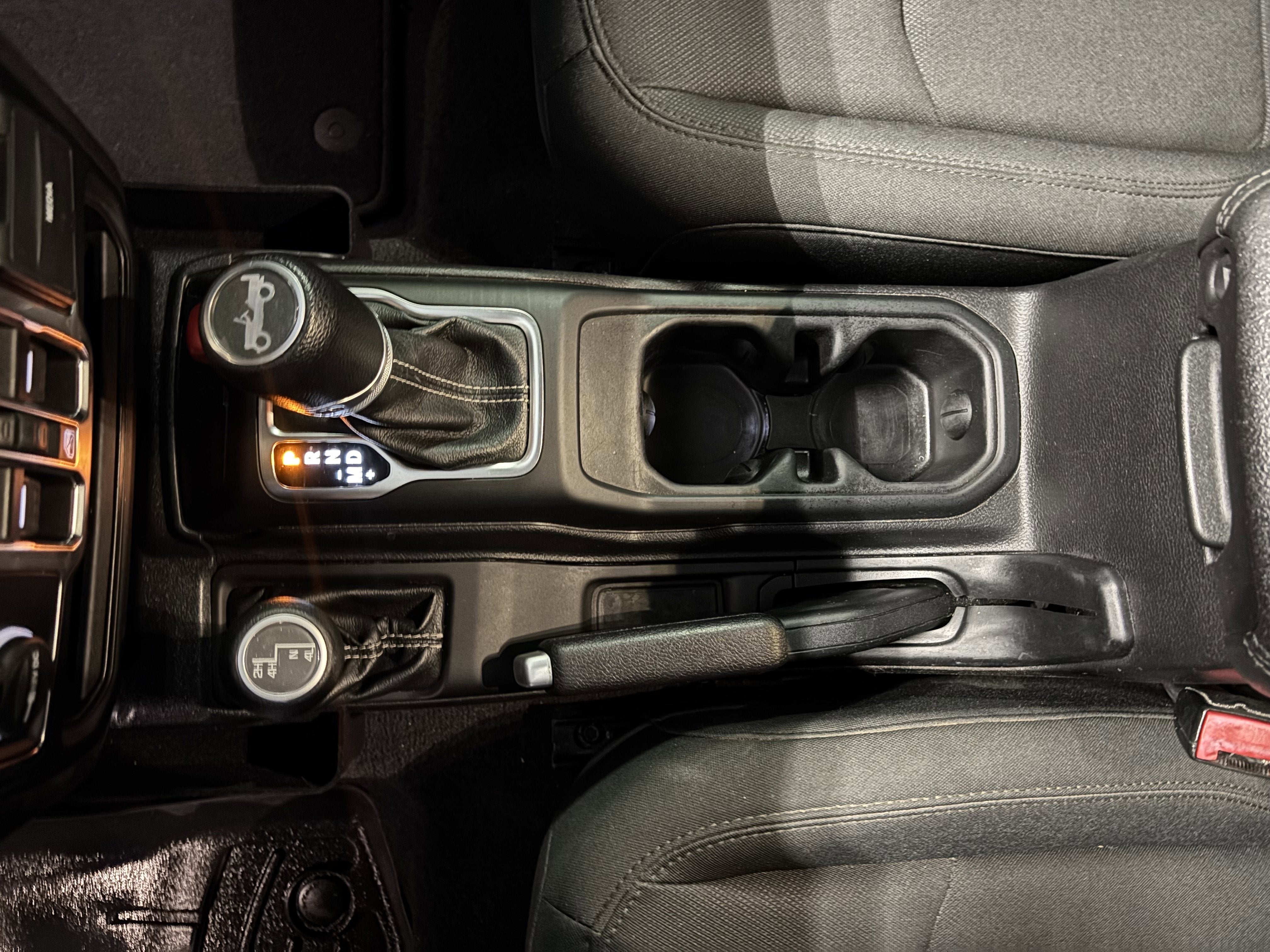 2020 Jeep Wrangler Unlimited Sahara 4WD