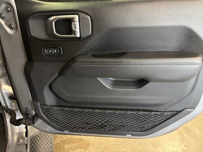 2020 Jeep Wrangler Unlimited Sahara 4WD