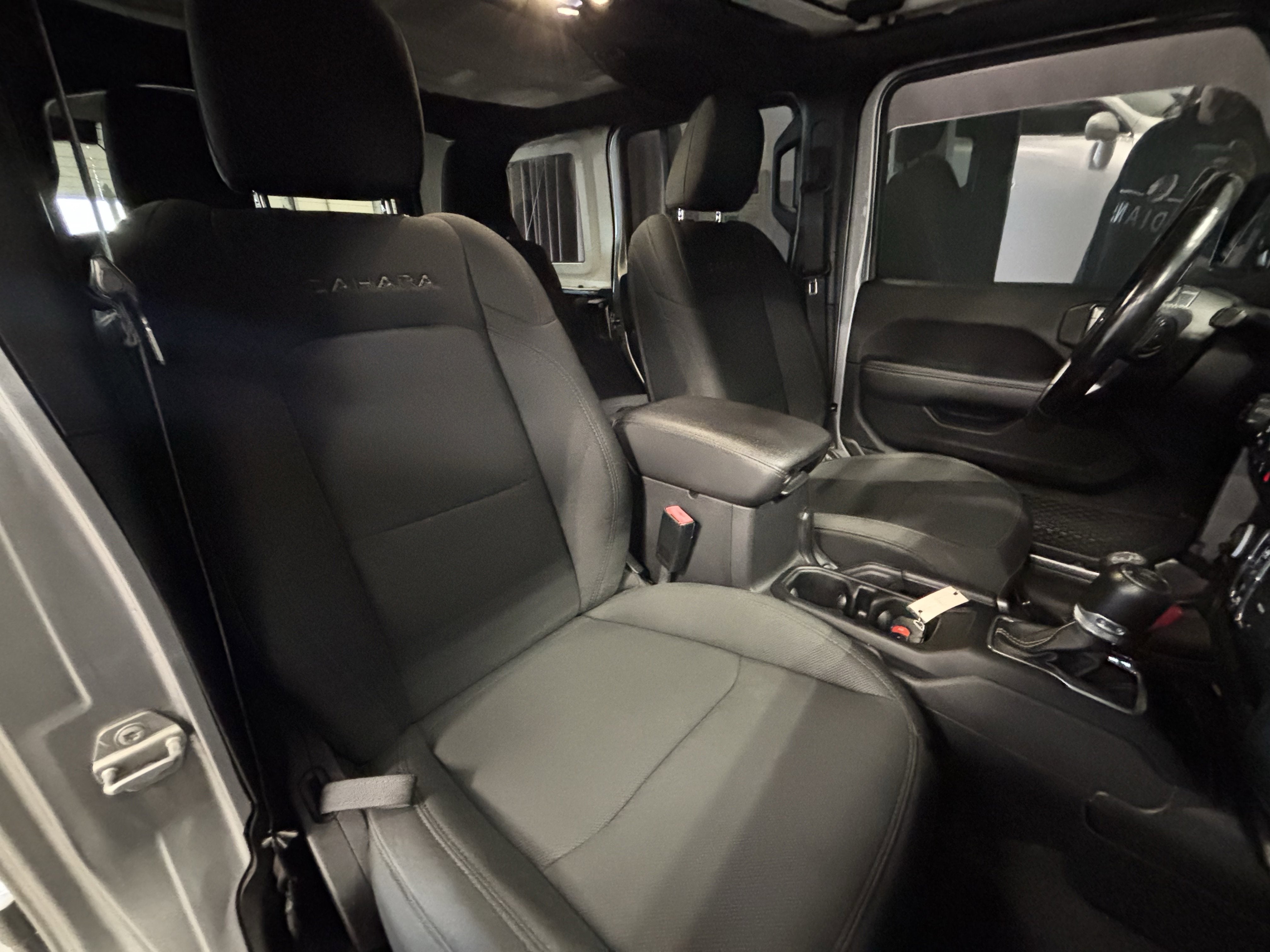 2020 Jeep Wrangler Unlimited Sahara 4WD