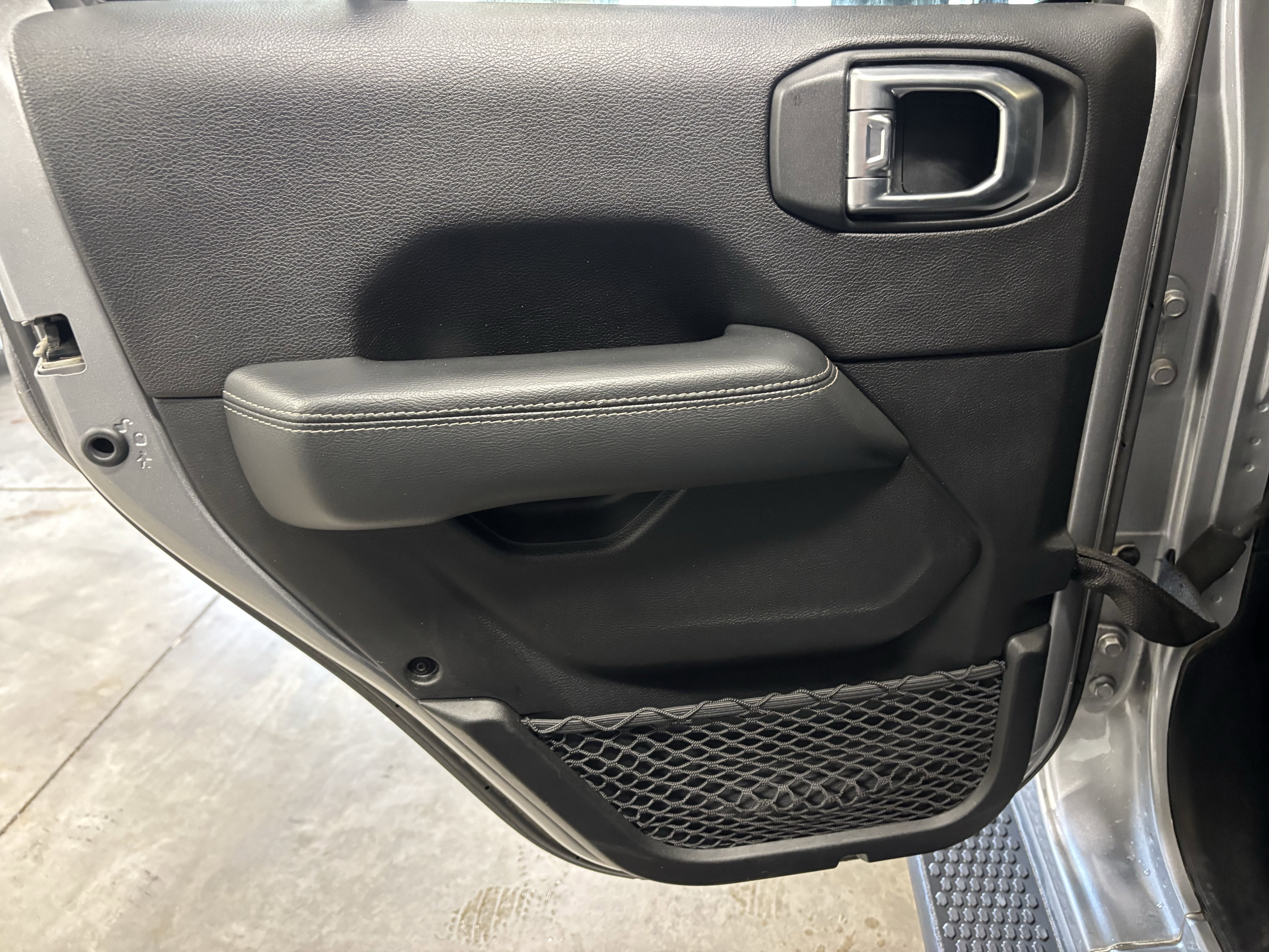 2020 Jeep Wrangler Unlimited Sahara 4WD