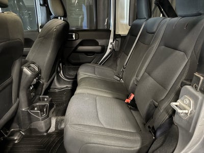 2020 Jeep Wrangler Unlimited Sahara 4WD