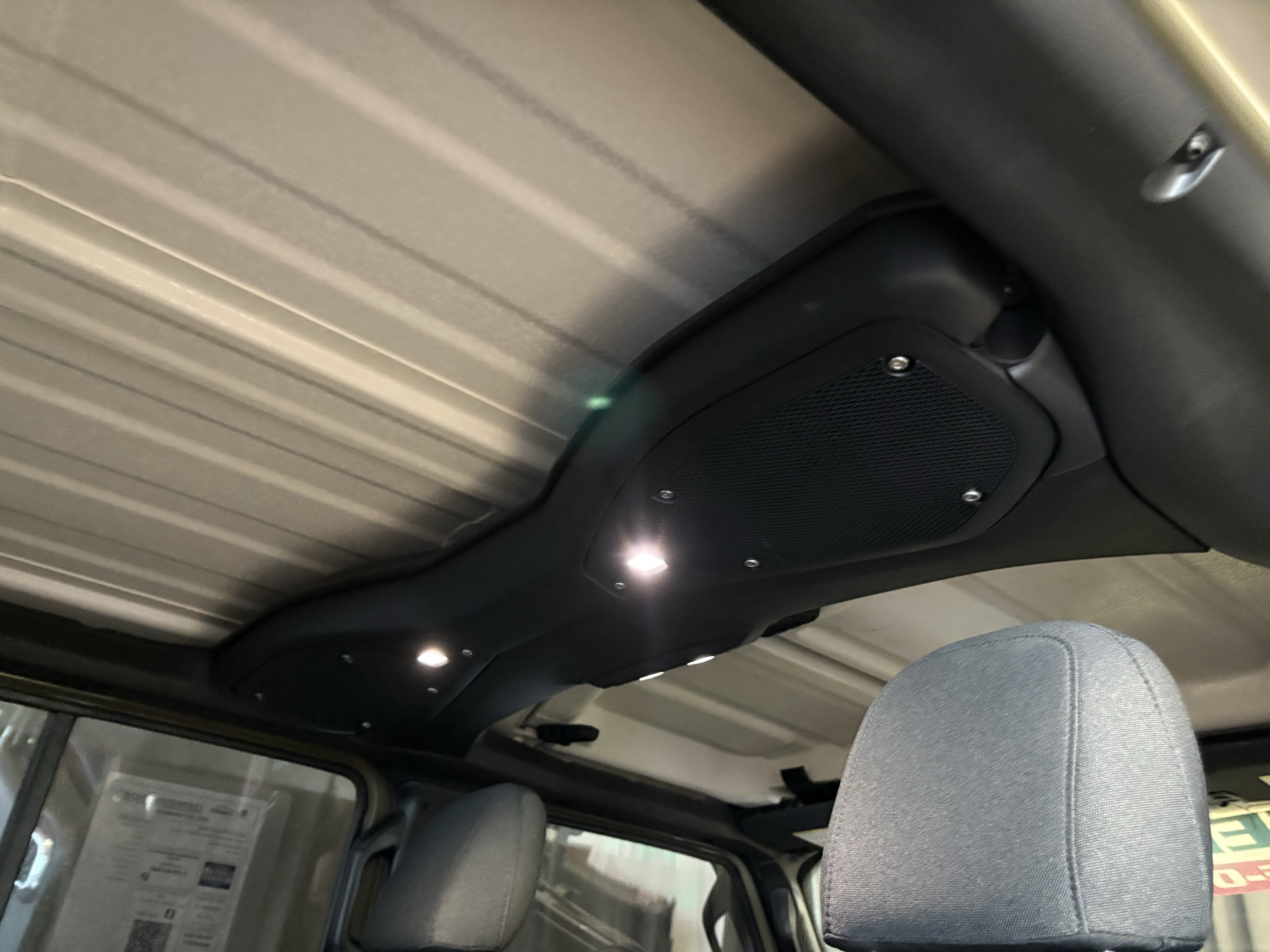 2025 Jeep Wrangler Sport 4WD