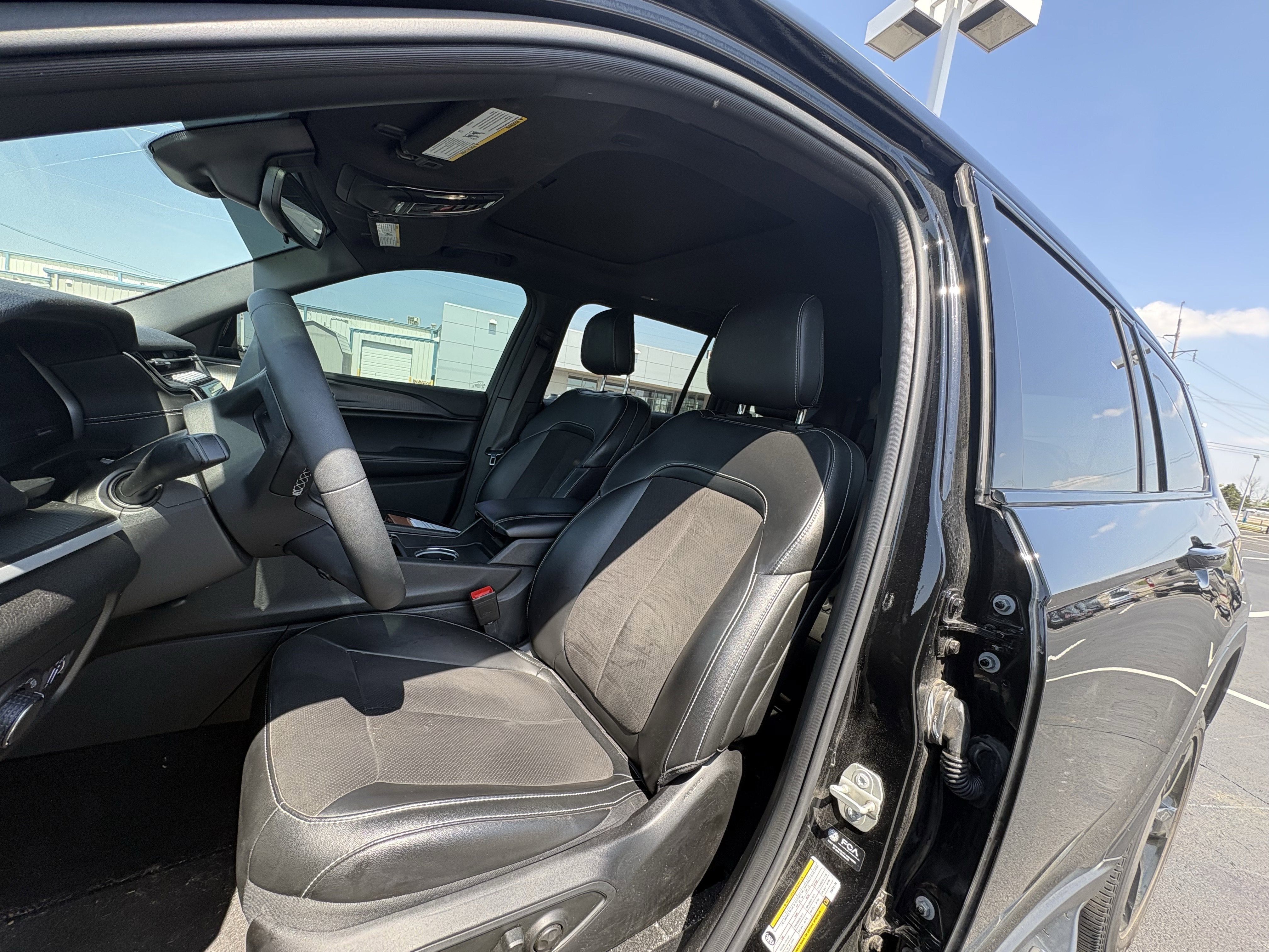 2023 Jeep Grand Cherokee L Altitude X 4WD