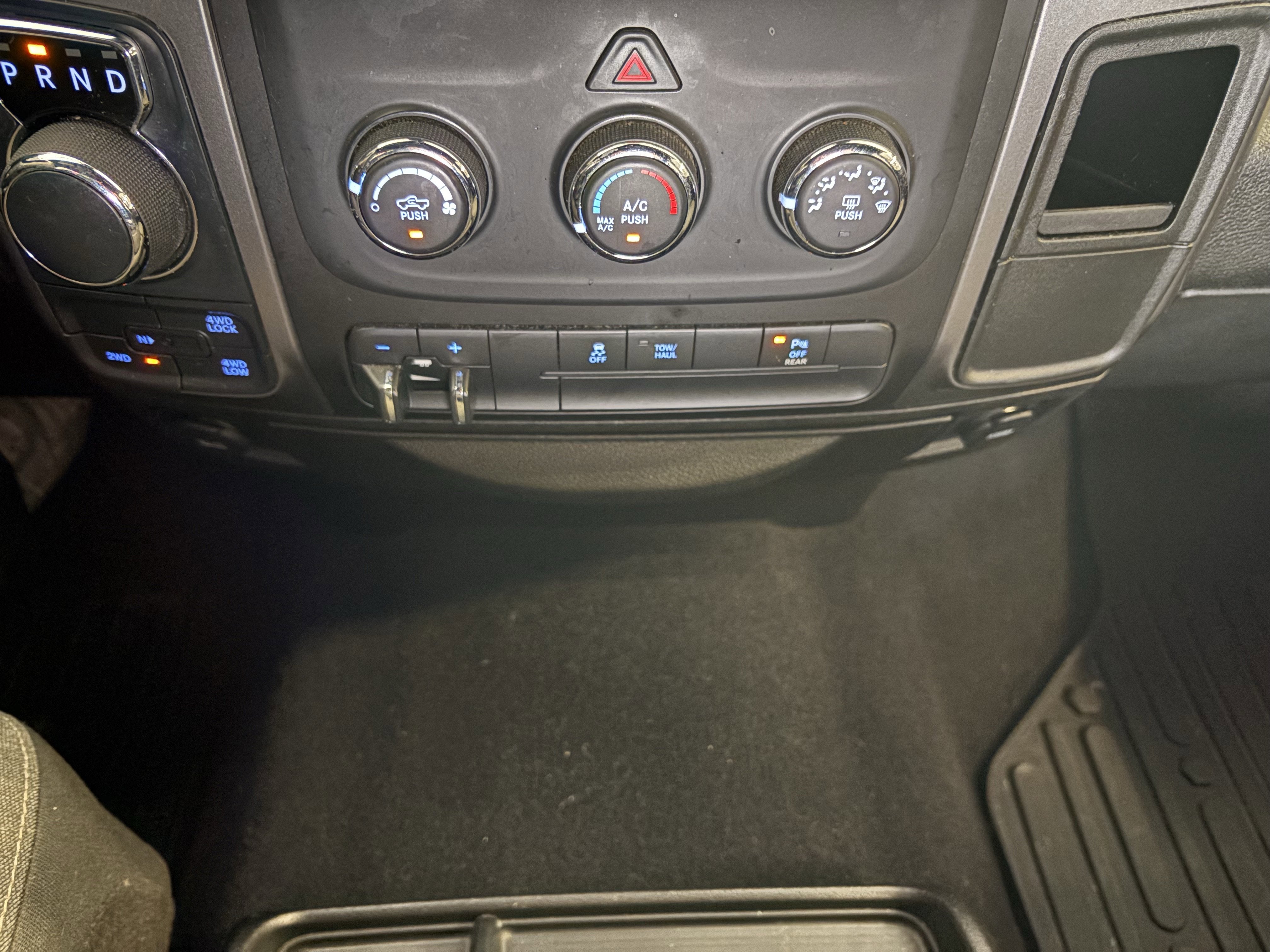 2021 RAM 1500 Classic Warlock 4WD