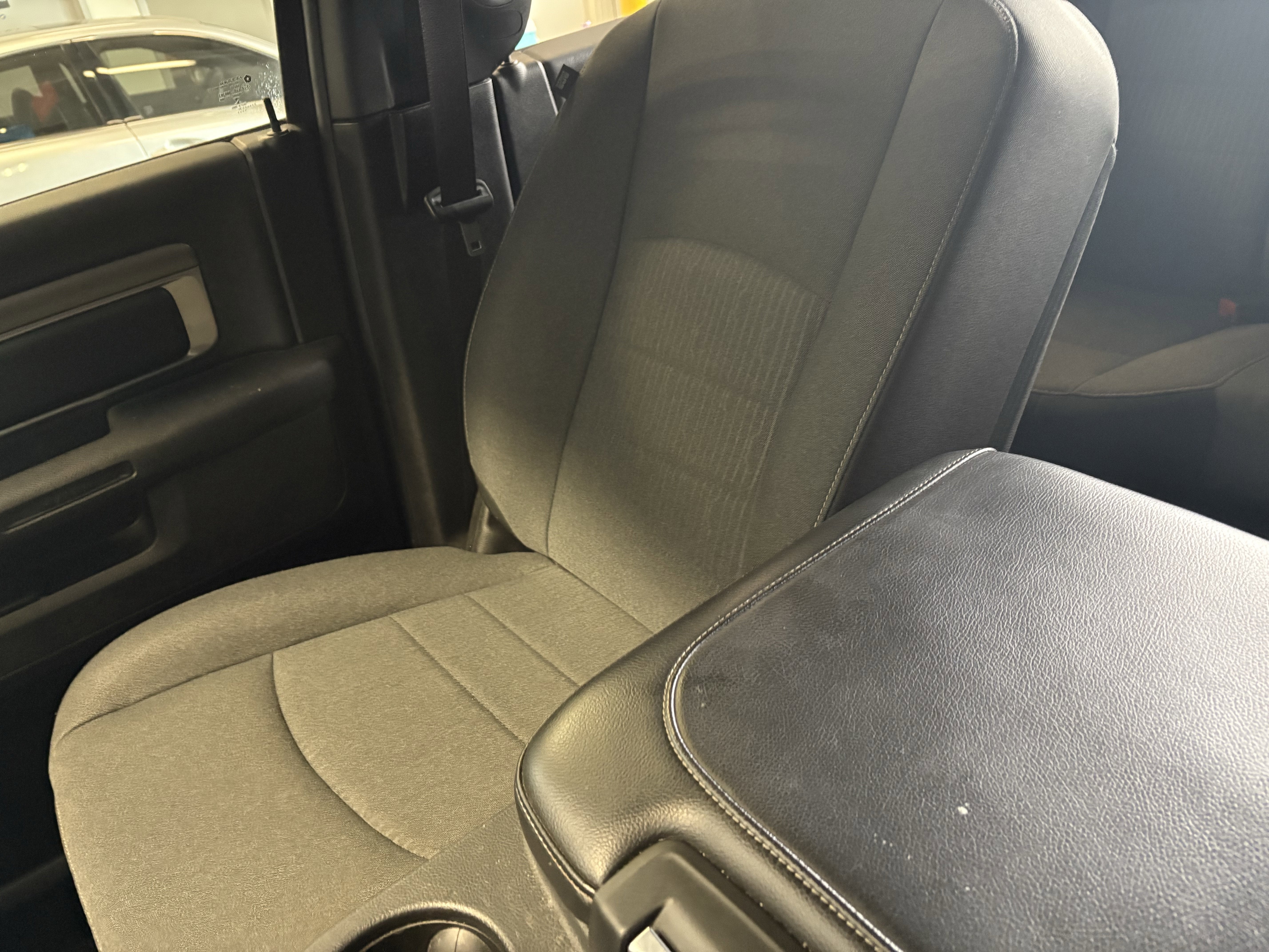 2021 RAM 1500 Classic Warlock 4WD