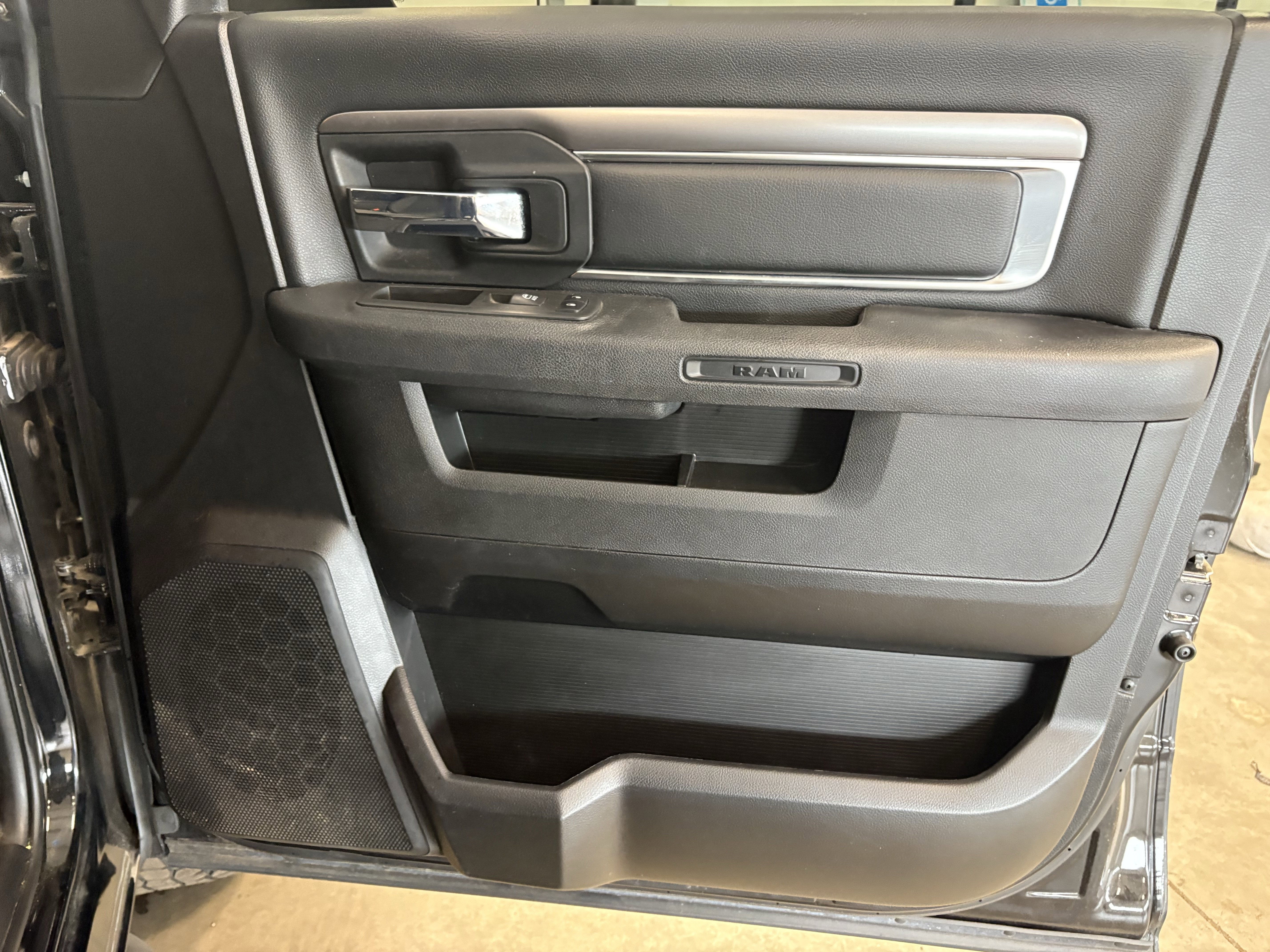 2021 RAM 1500 Classic Warlock 4WD