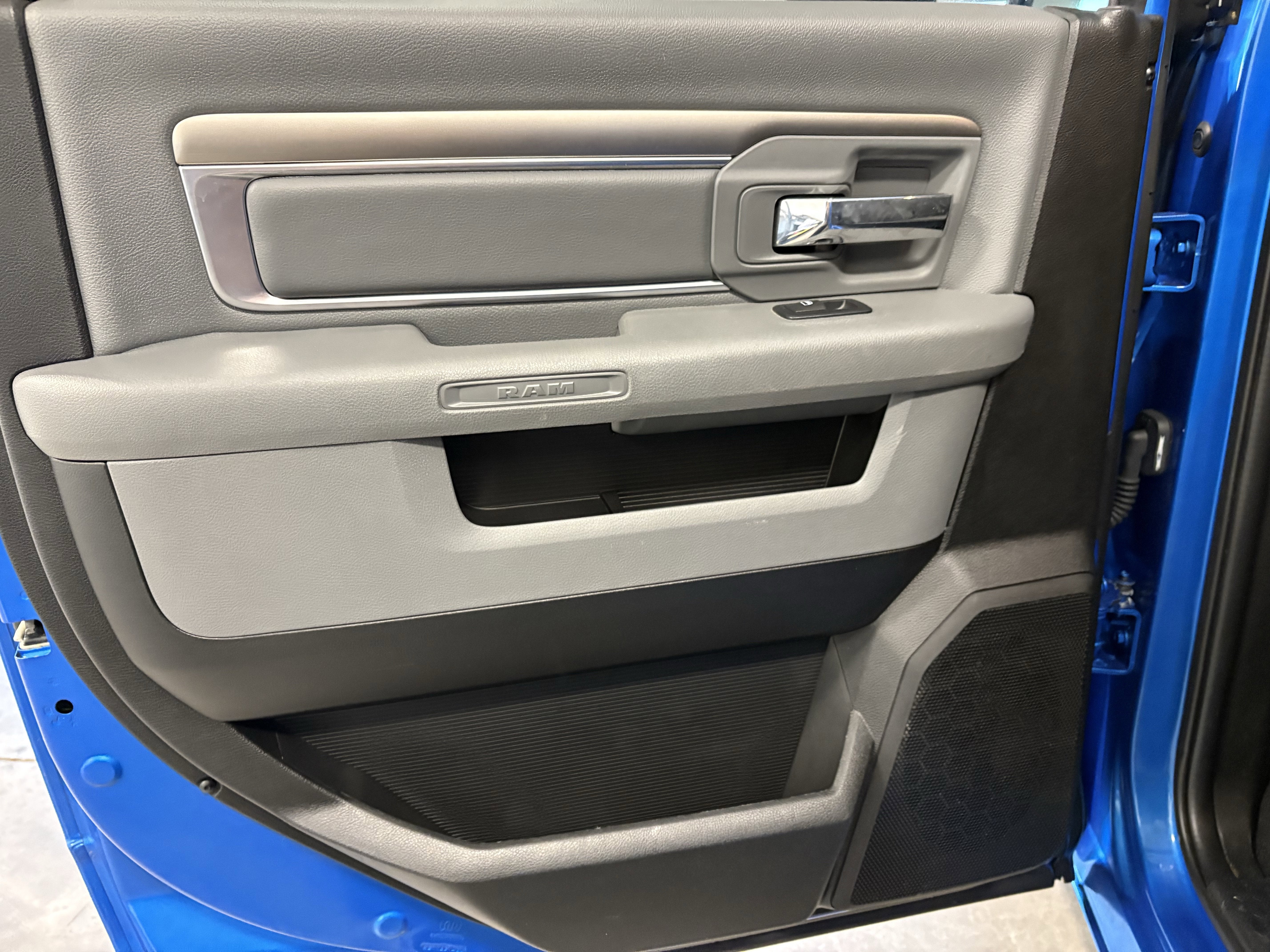 2020 RAM 1500 Classic Warlock 4WD