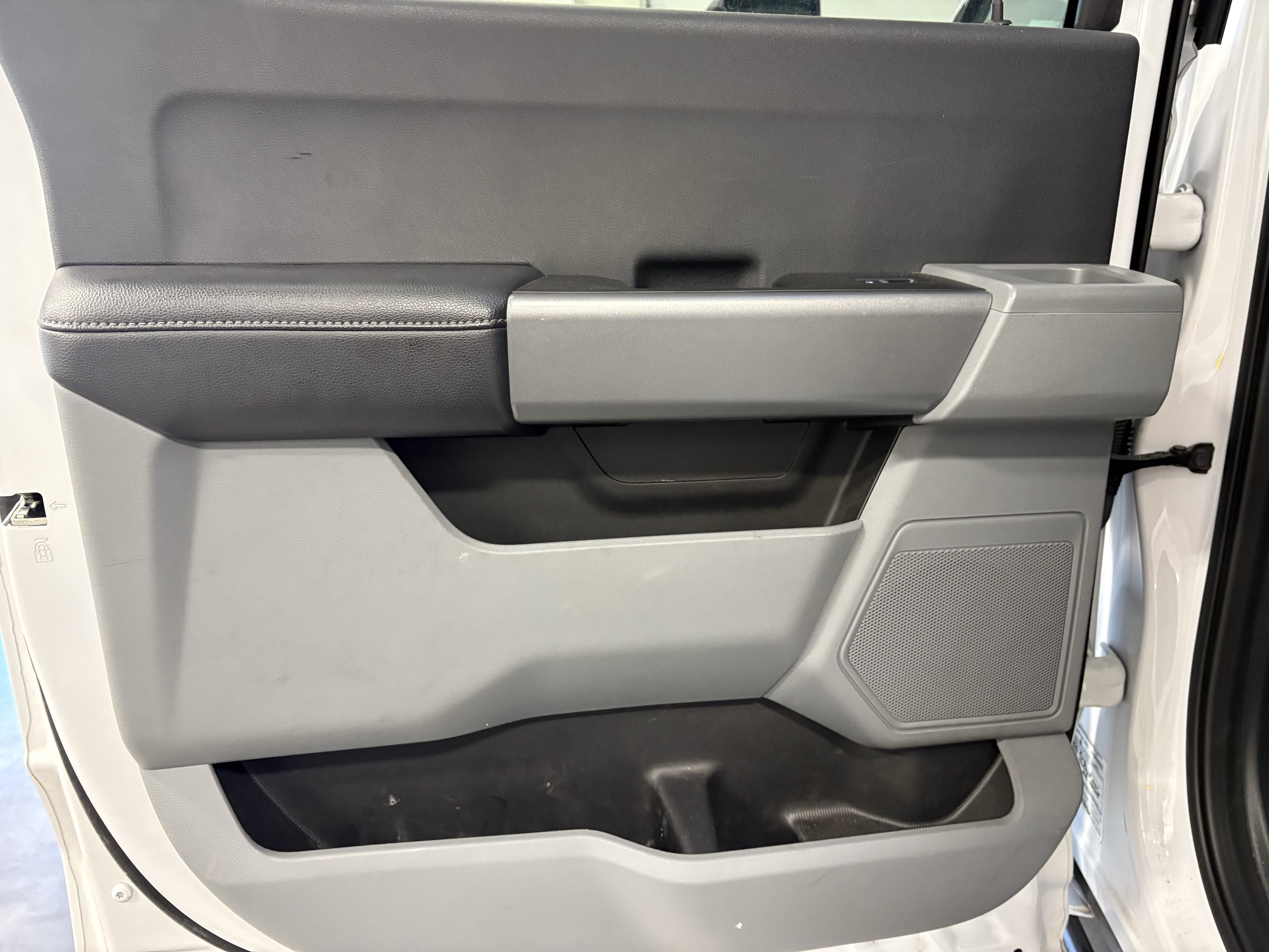 2024 Ford Super Duty F-350 DRW XLT 4WD