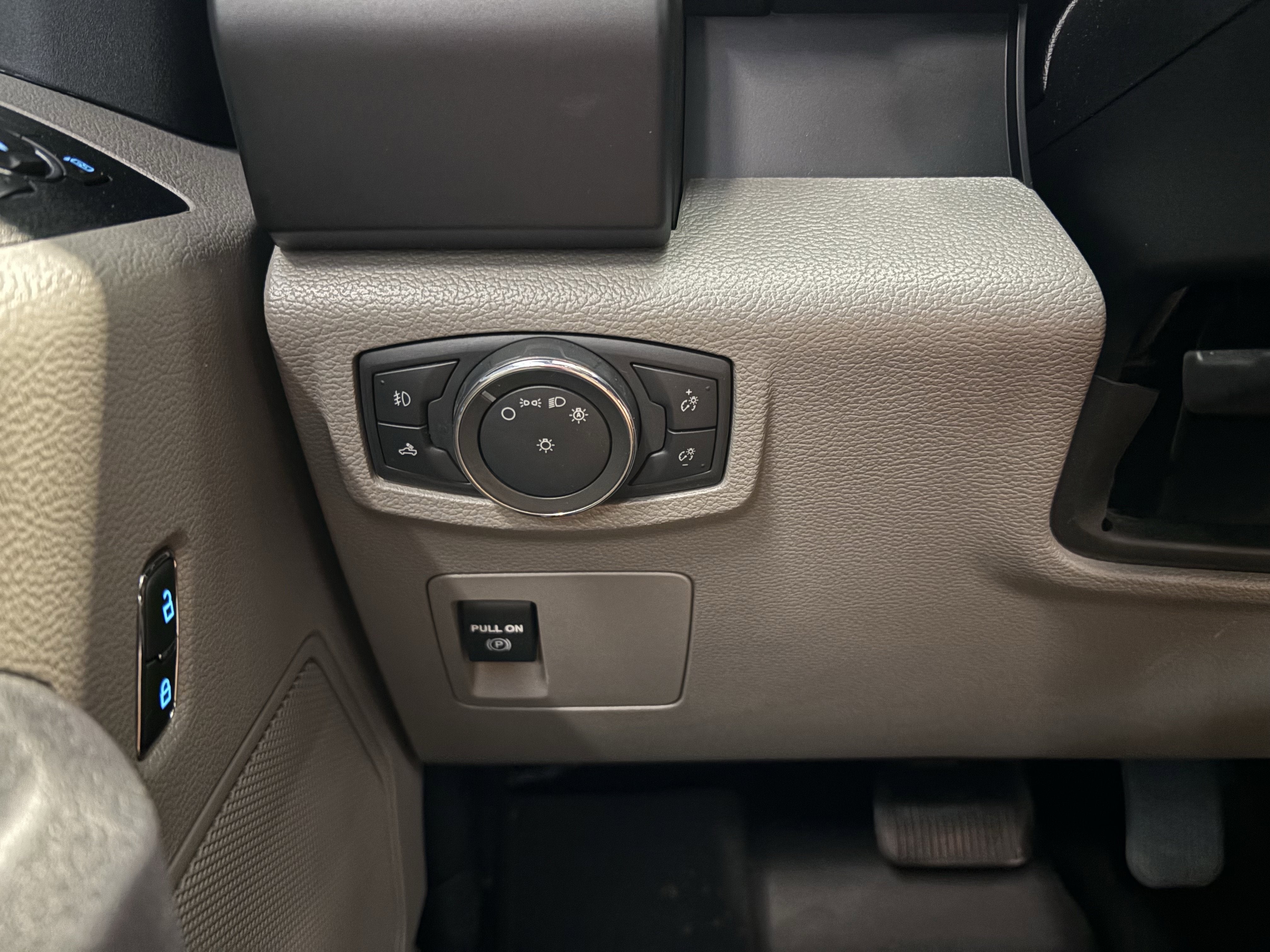 2020 Ford F-150 XL 4WD