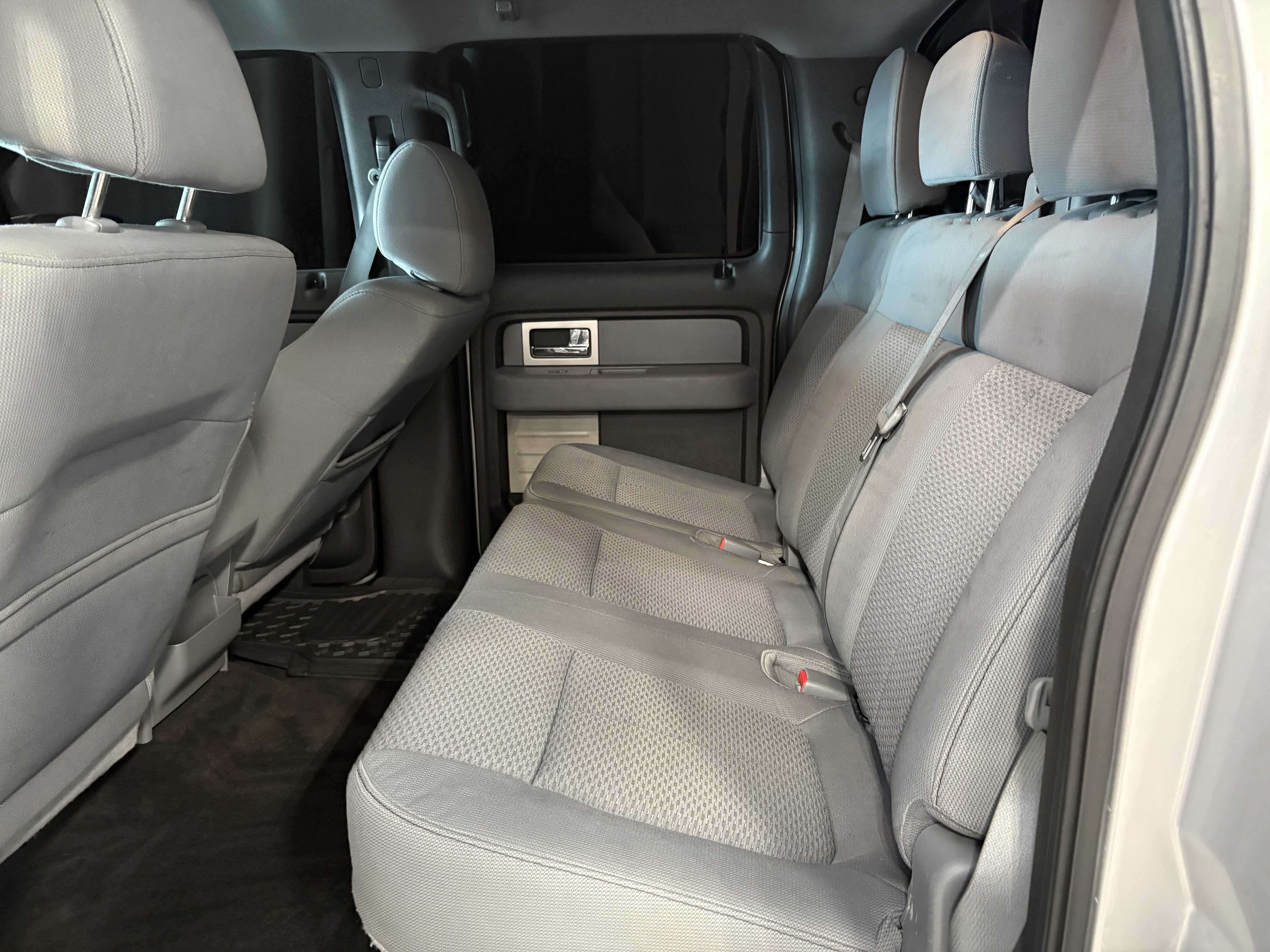 2011 Ford F-150 XLT RWD