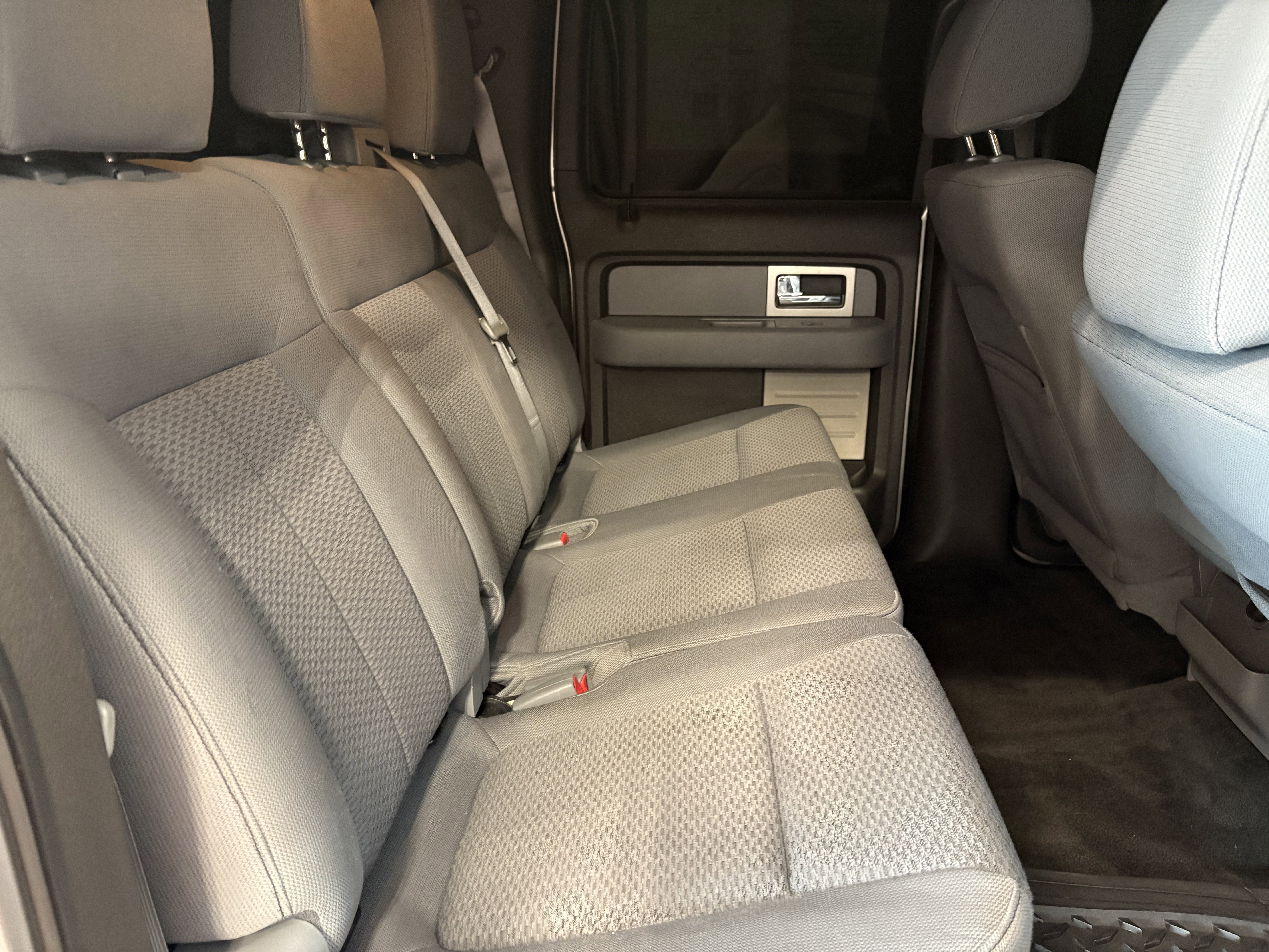 2011 Ford F-150 XLT RWD