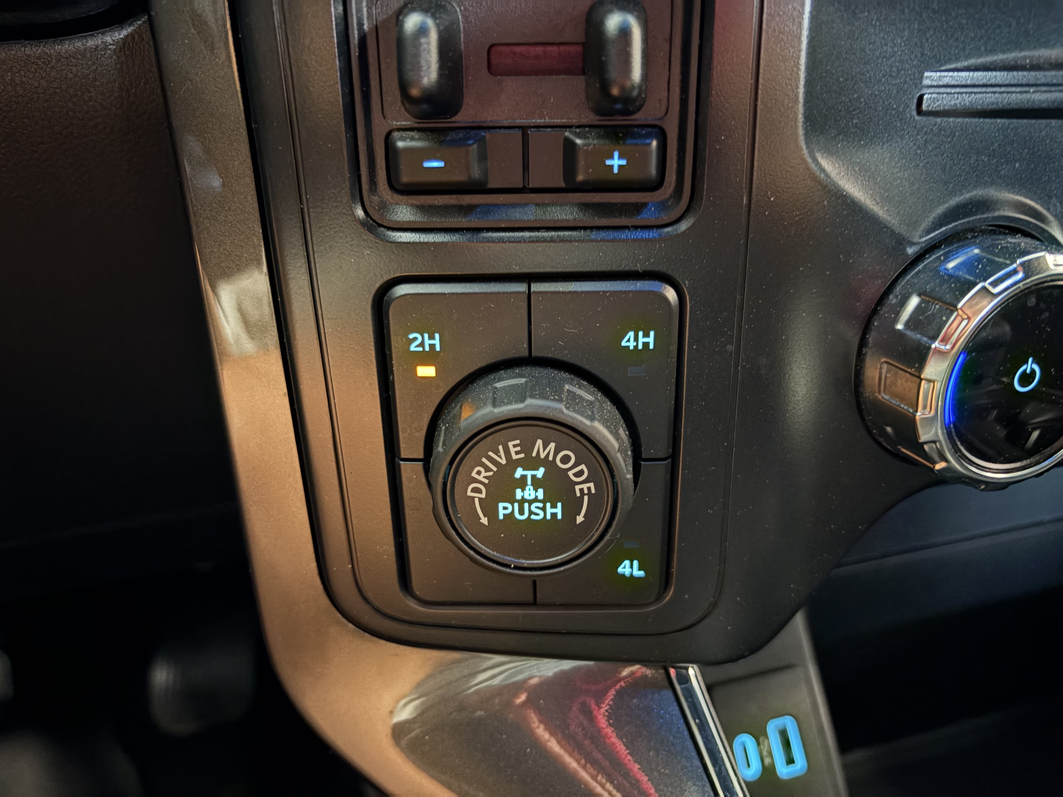 2022 Ford F-150 XLT 4WD