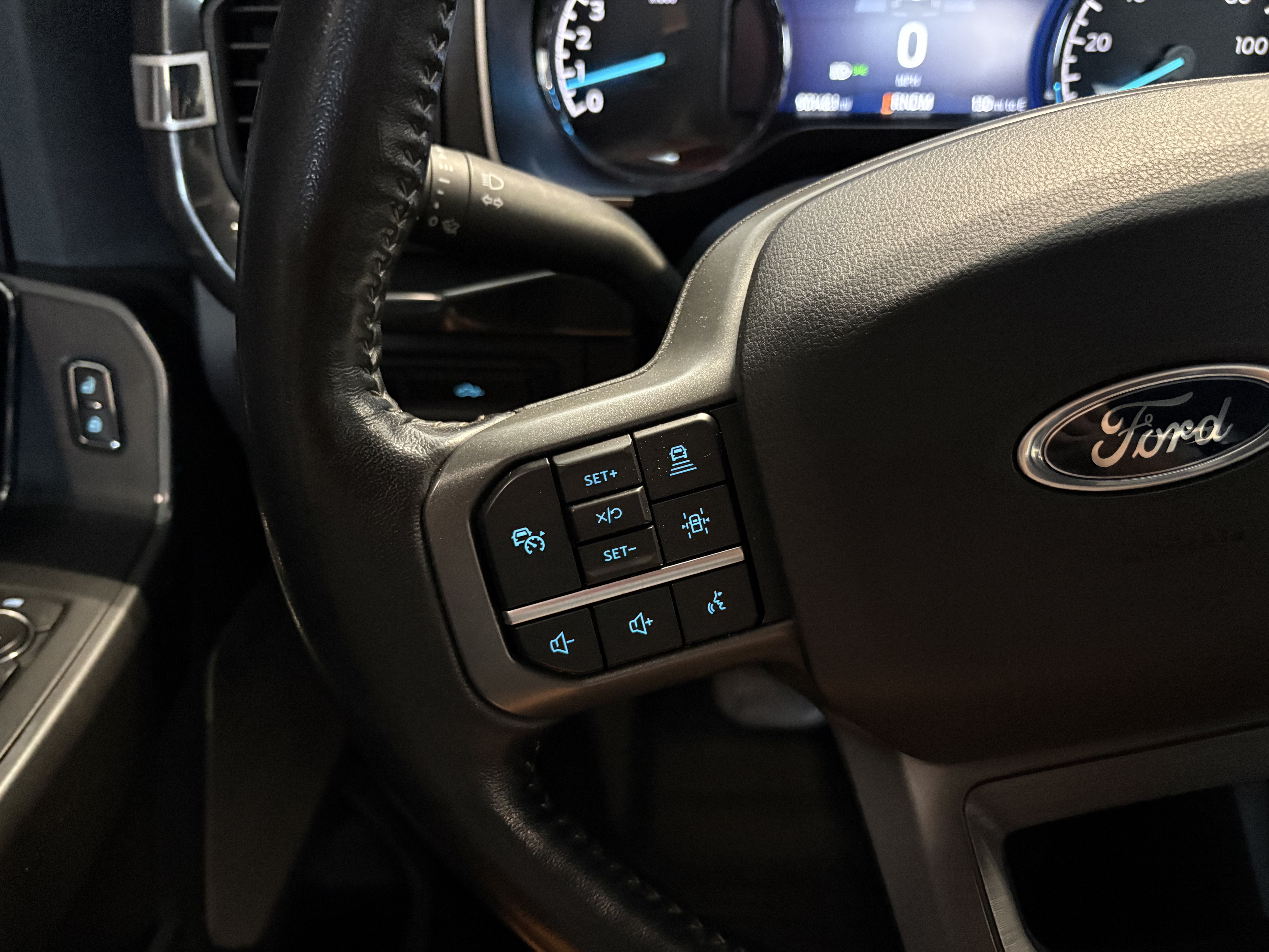2022 Ford F-150 XLT 4WD