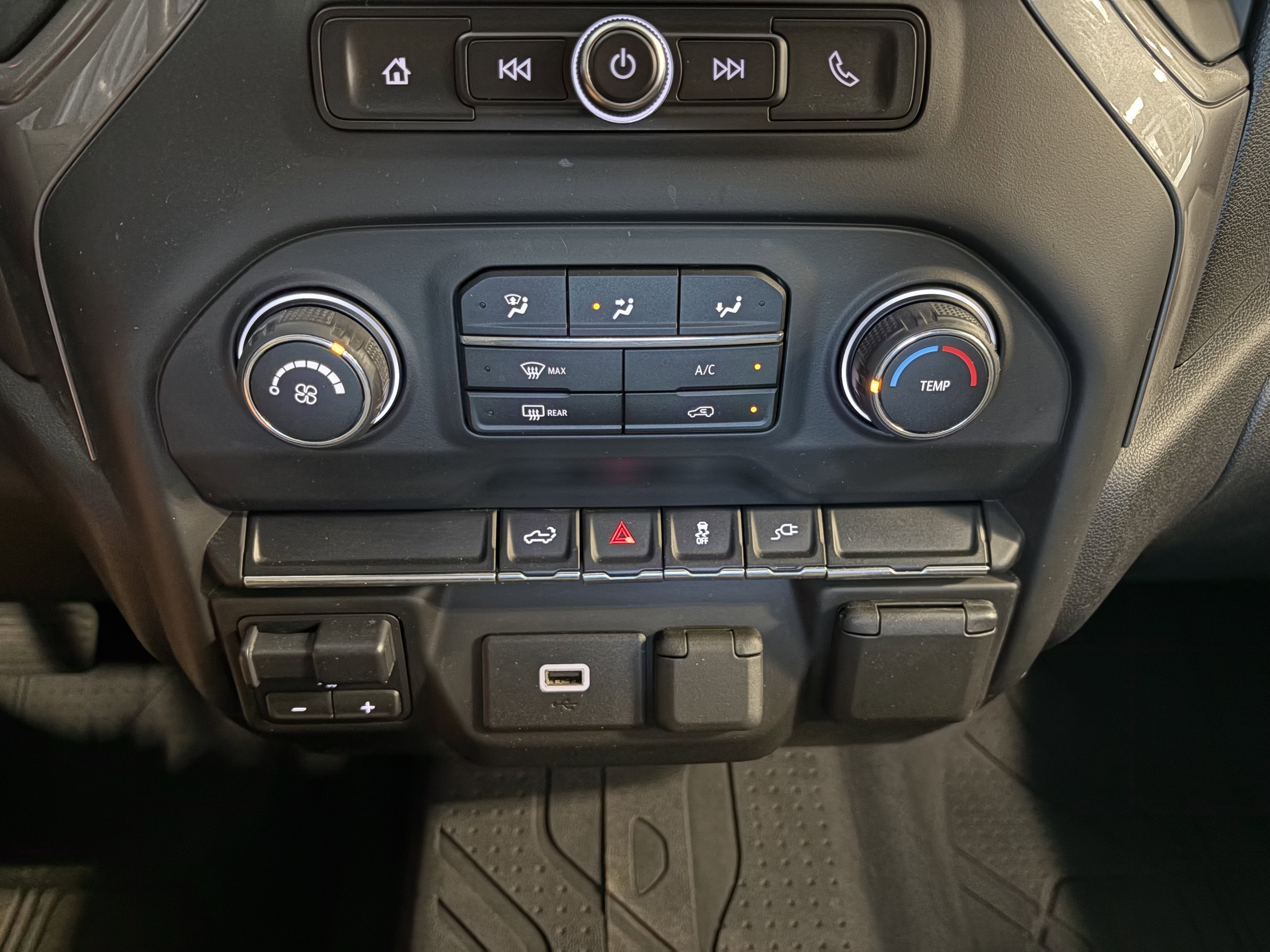2020 Chevrolet Silverado 2500HD Custom 4WD