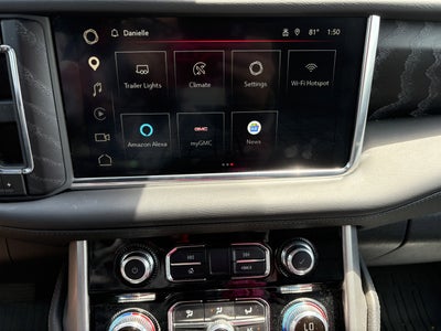 2024 GMC Yukon Denali 4WD
