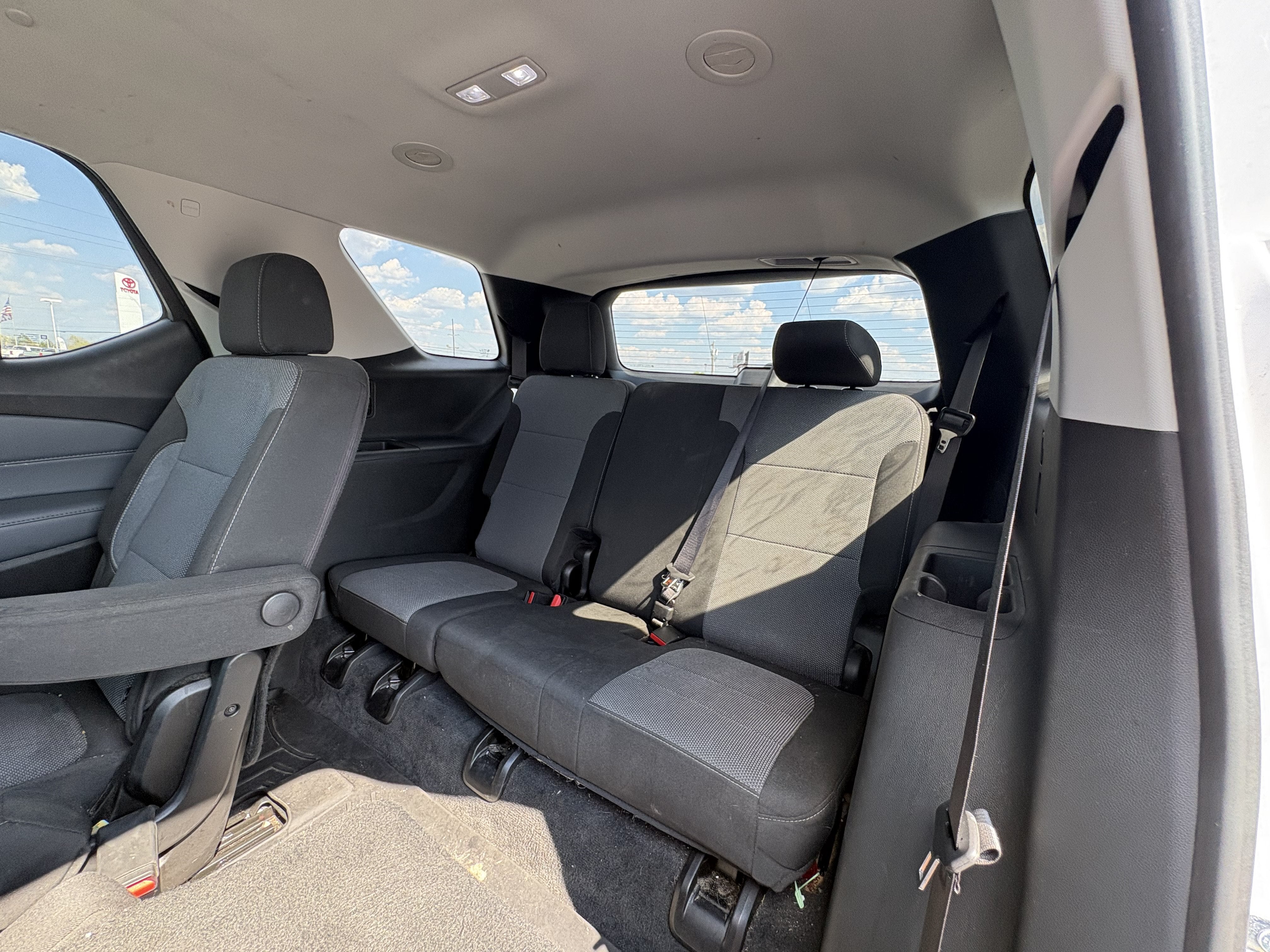 2019 Chevrolet Traverse LT Cloth FWD
