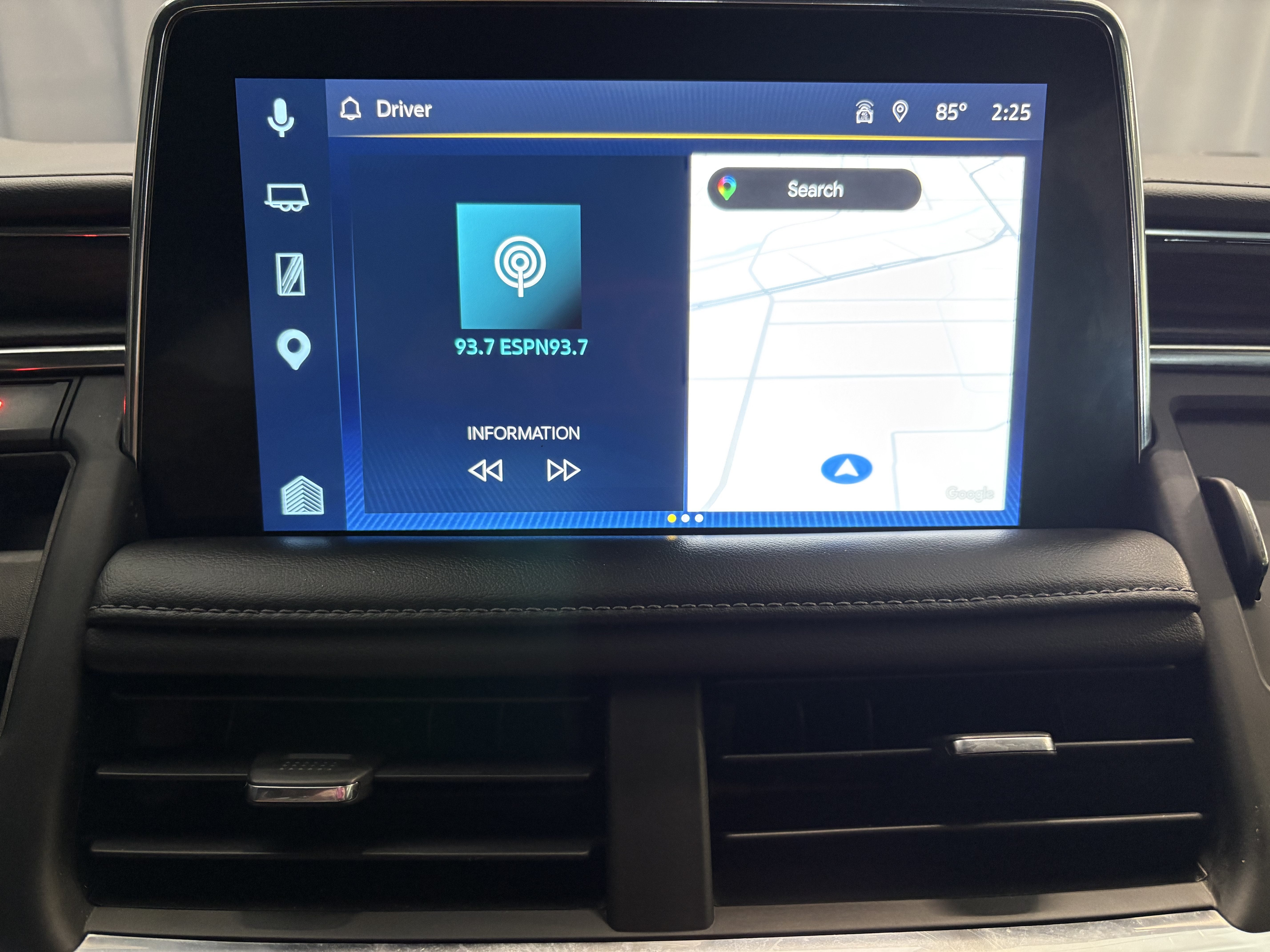 2023 Chevrolet Suburban LT RWD