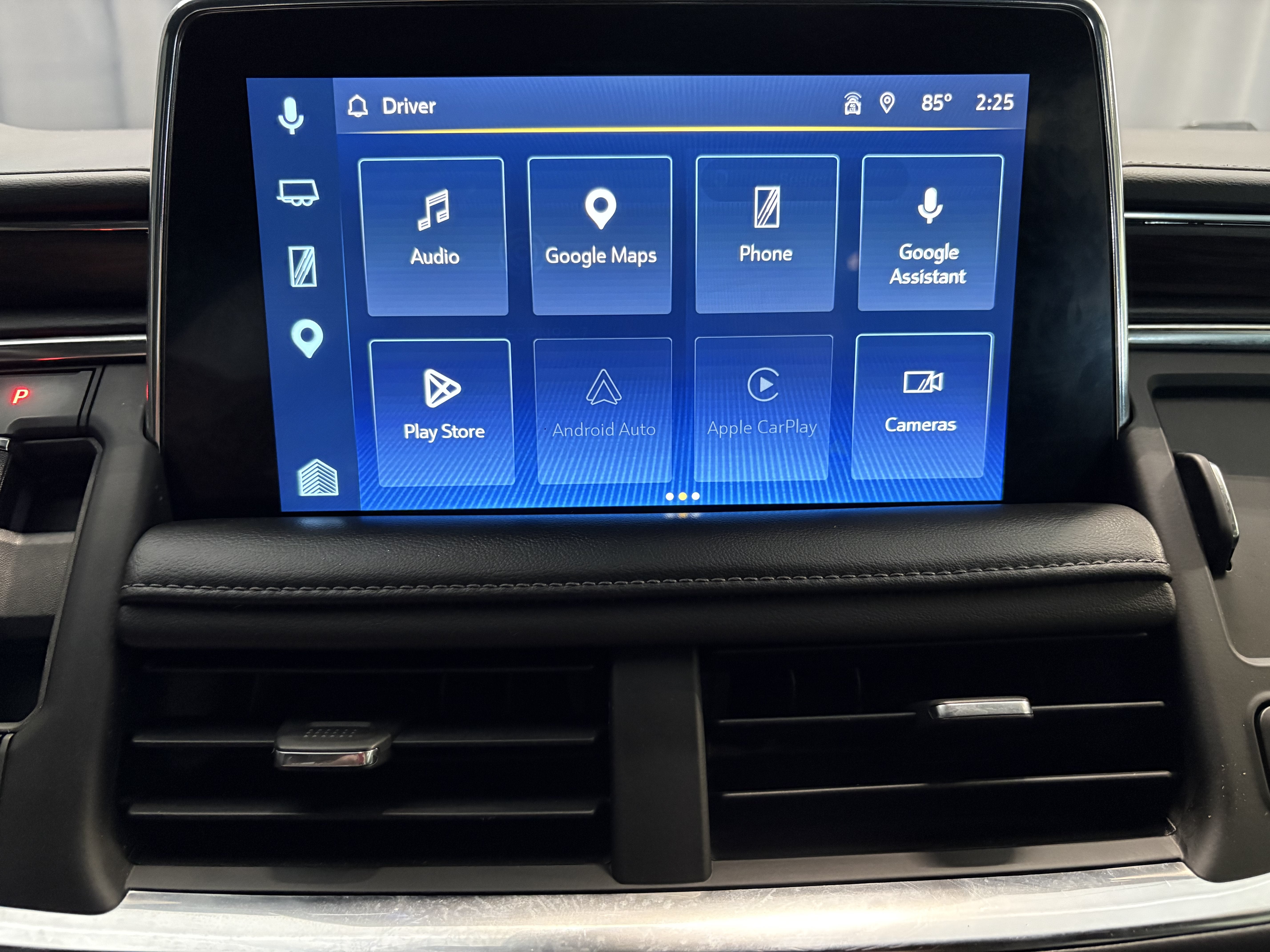 2023 Chevrolet Suburban LT RWD