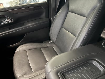 2023 Chevrolet Suburban LT RWD