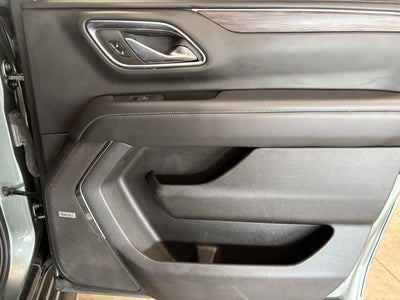 2023 Chevrolet Suburban LT RWD