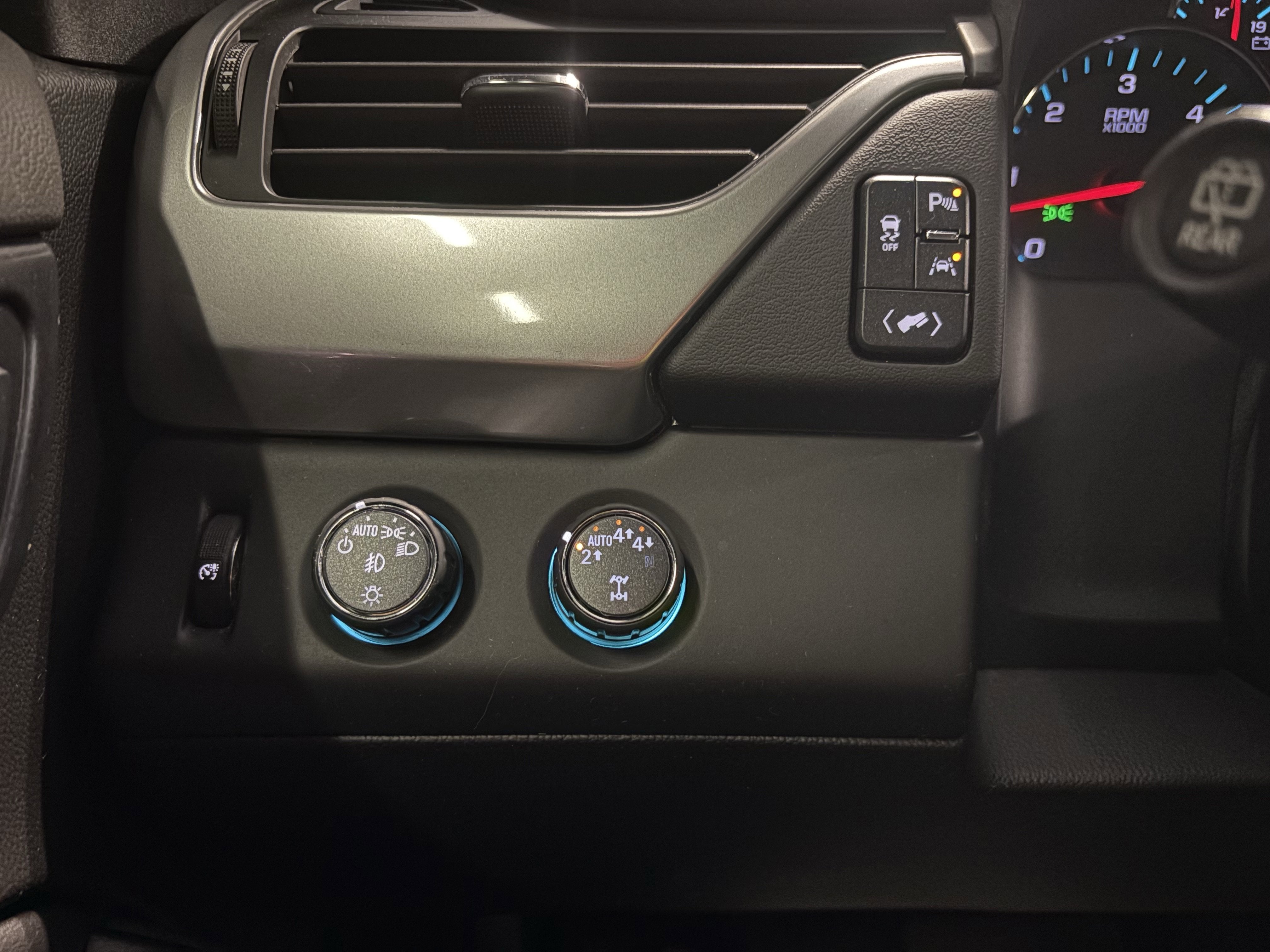 2020 Chevrolet Suburban LT 4WD