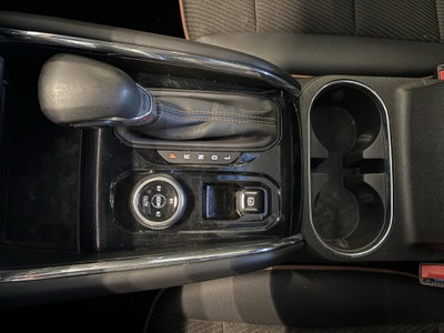 2024 GMC Canyon 4WD AT4 4WD