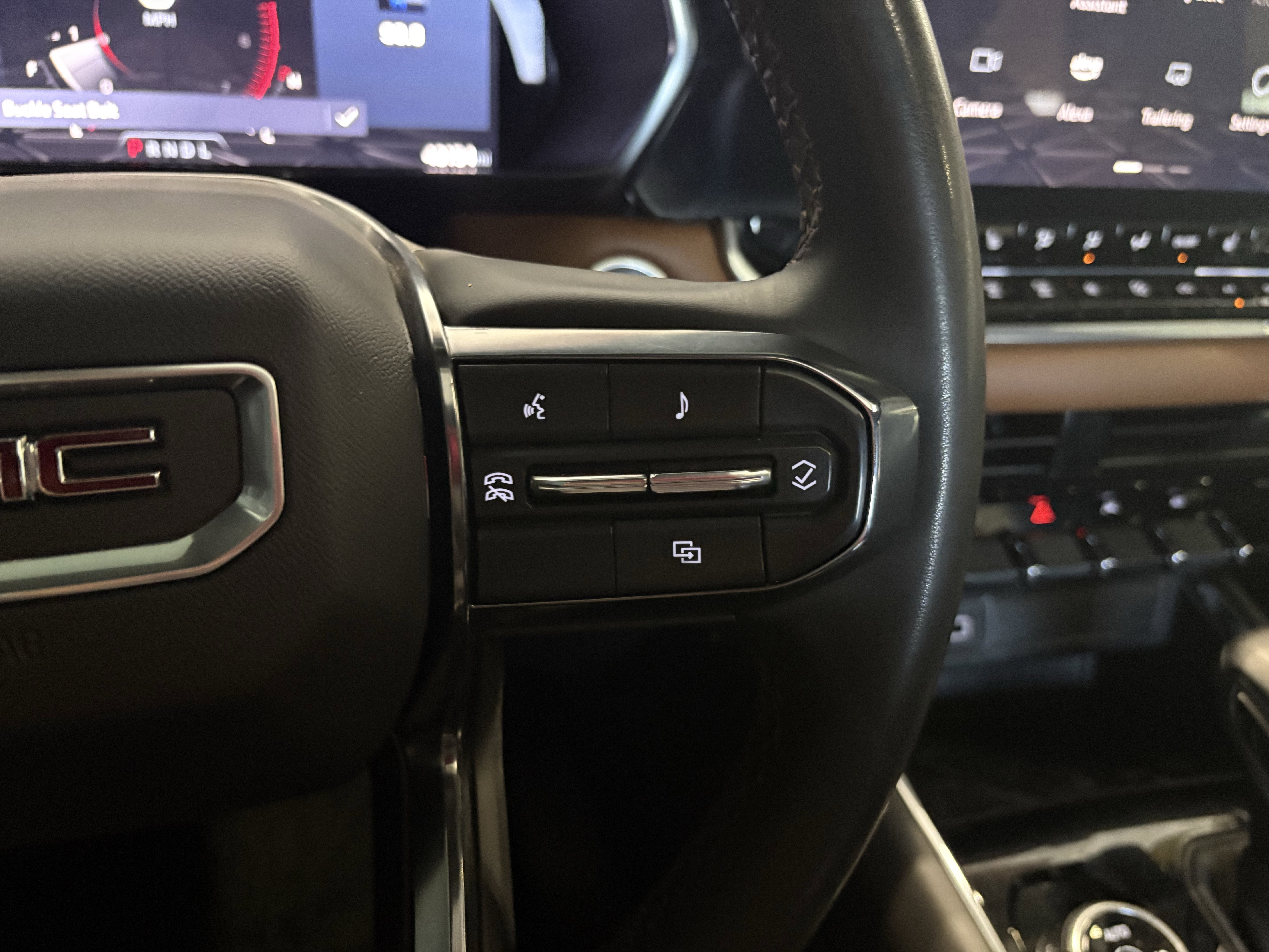 2024 GMC Canyon 4WD AT4 4WD