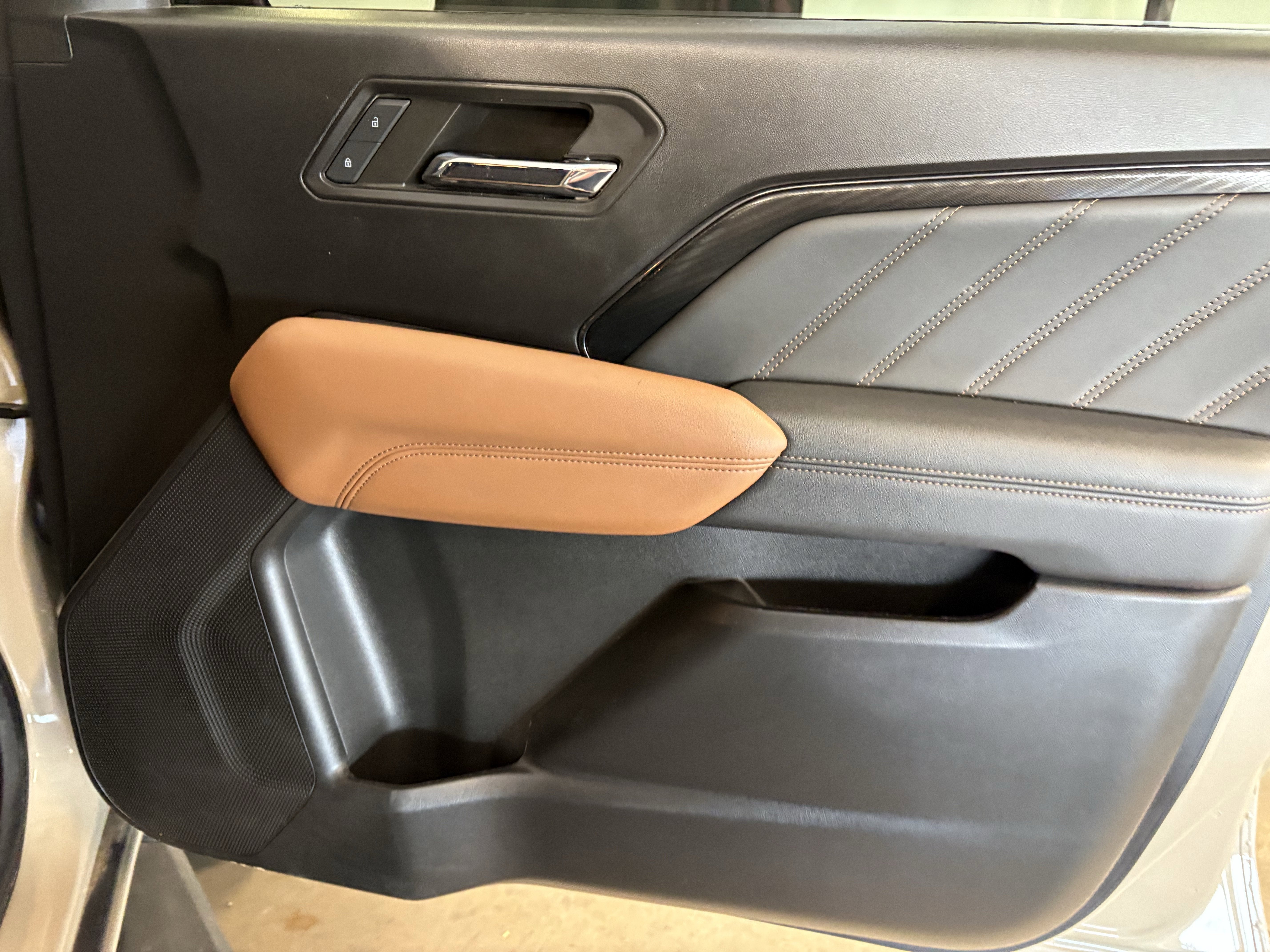 2024 GMC Canyon 4WD AT4 4WD