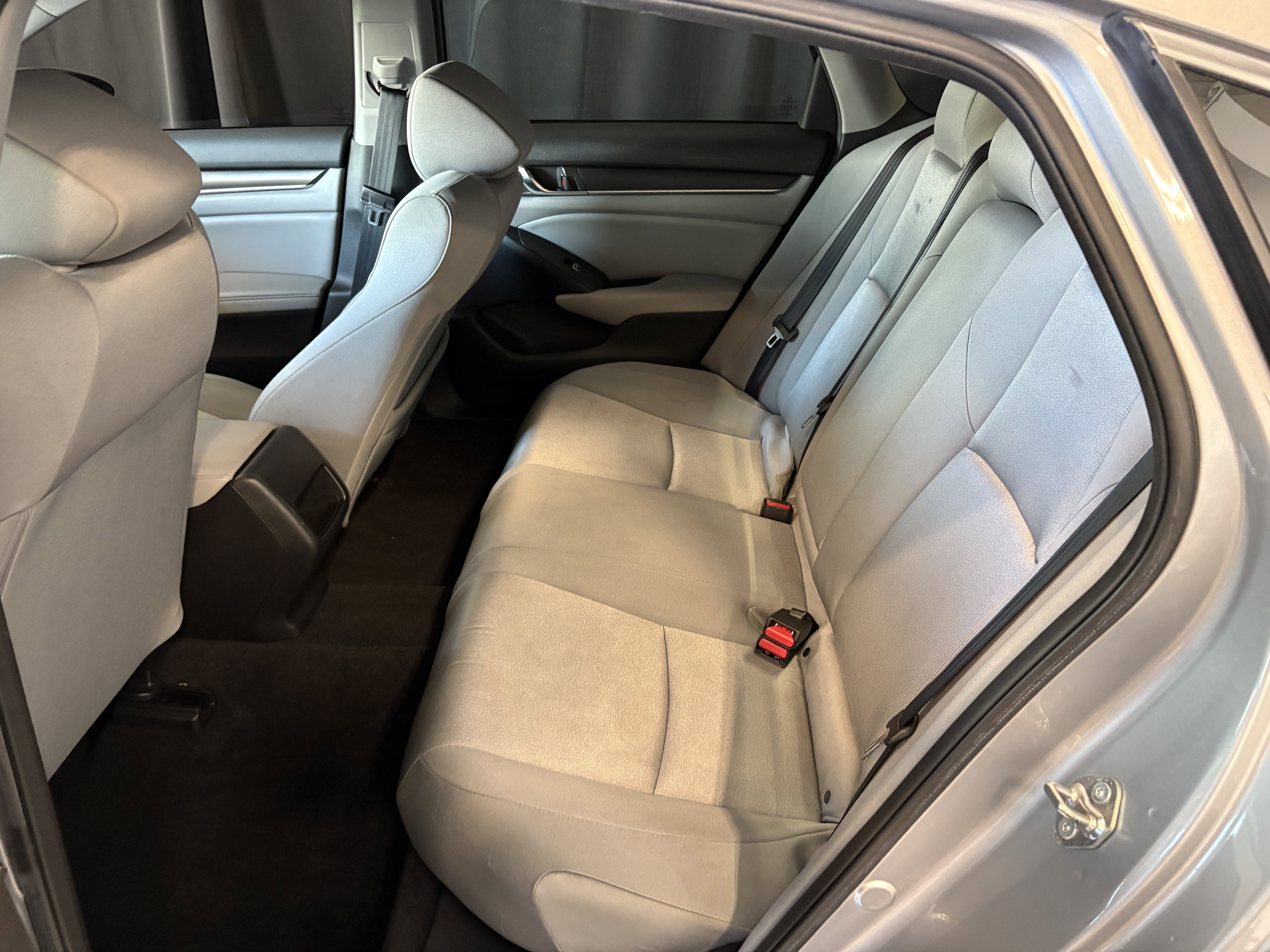 2019 Honda Accord Sedan LX 1.5T FWD