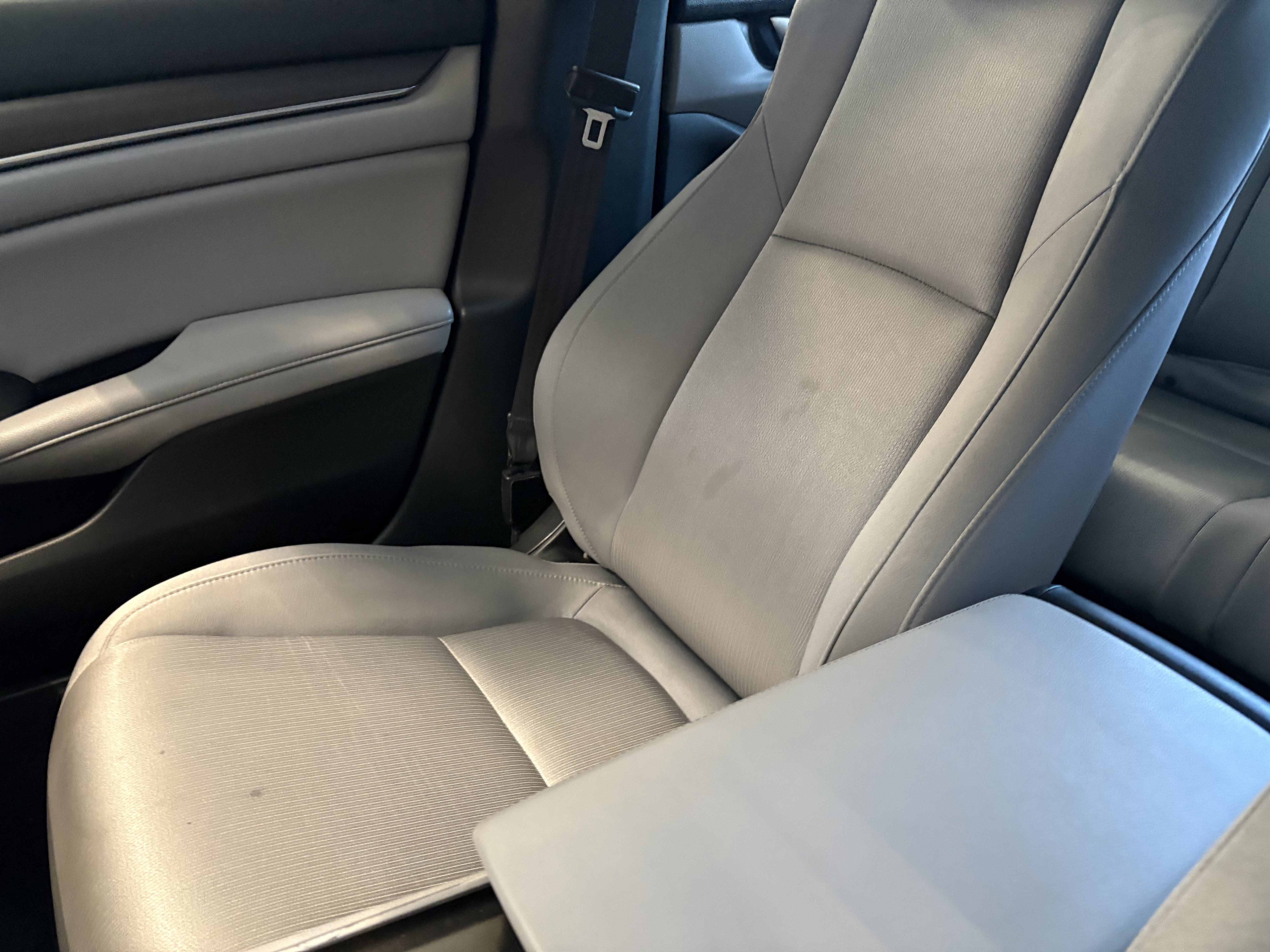 2019 Honda Accord Sedan LX 1.5T FWD