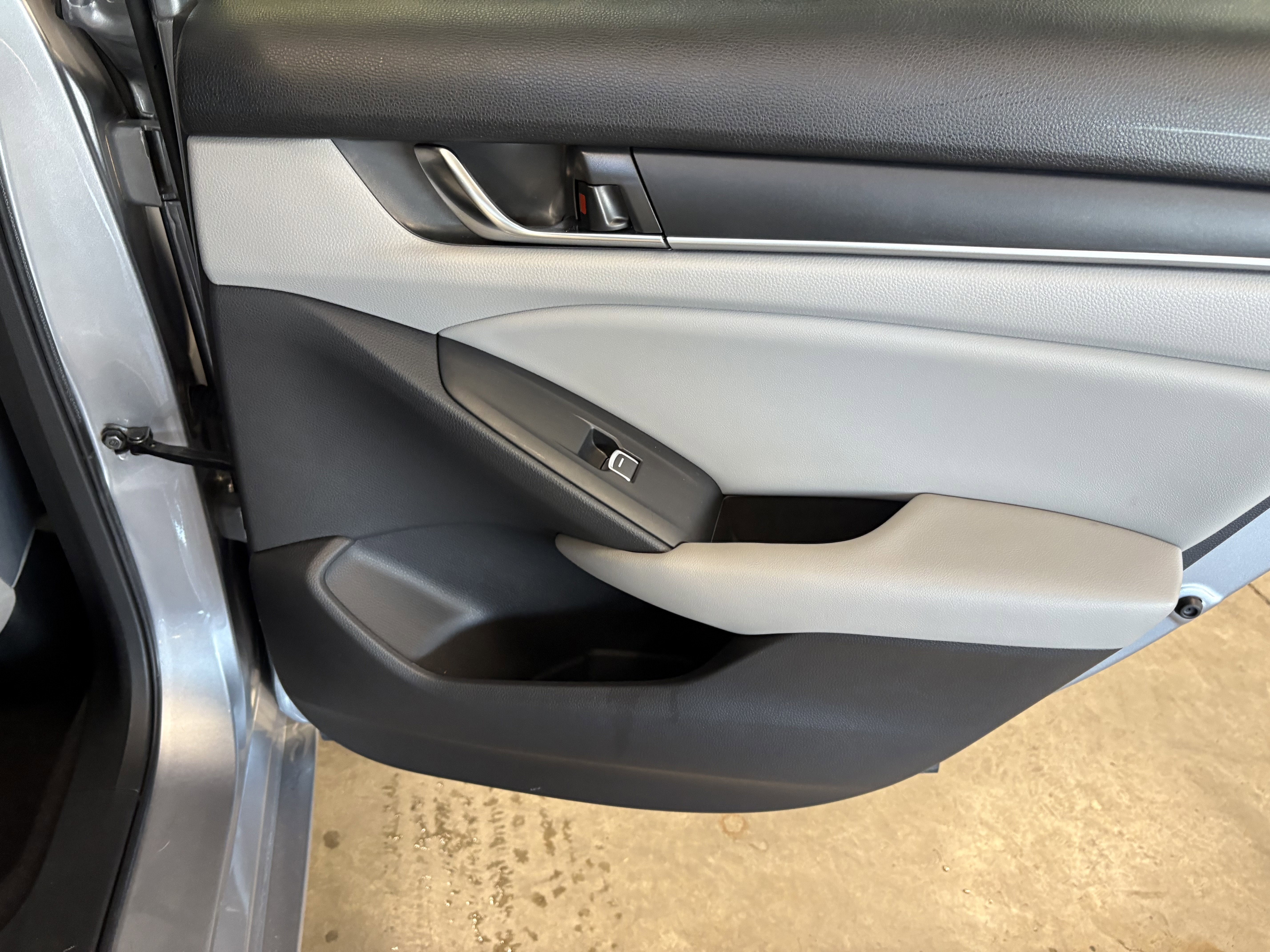 2019 Honda Accord Sedan LX 1.5T FWD