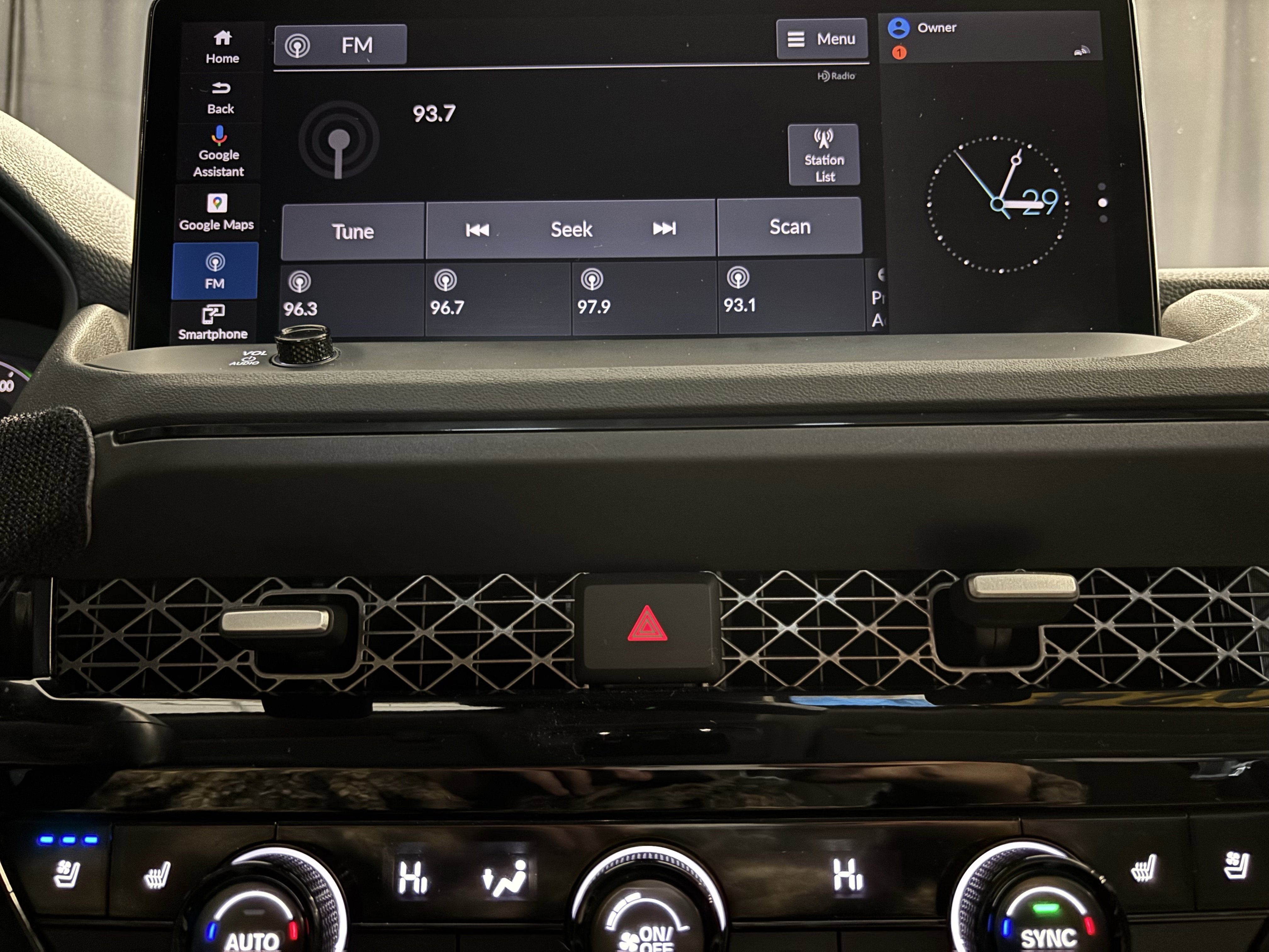 2024 Honda Accord Hybrid Touring FWD