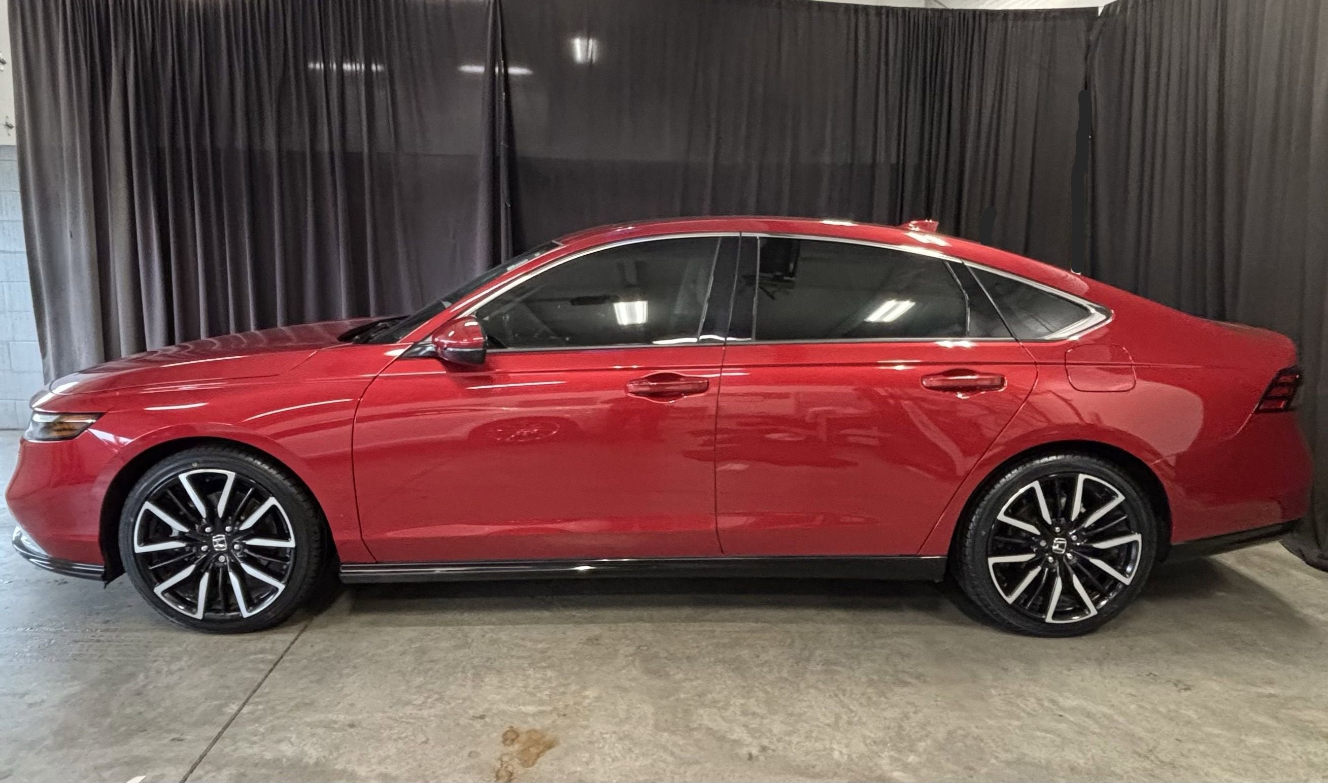 2024 Honda Accord Hybrid Touring FWD