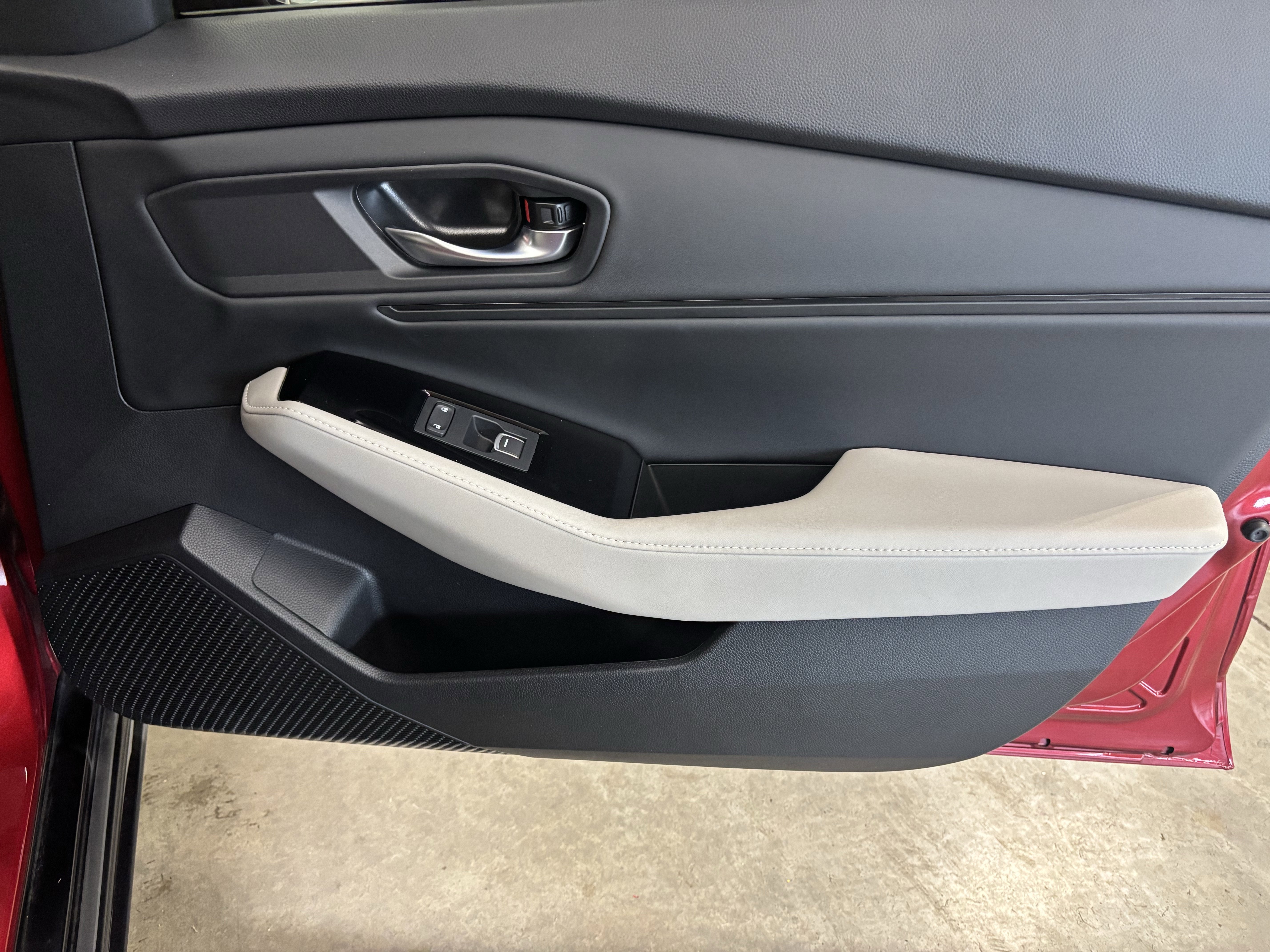 2024 Honda Accord Hybrid Touring FWD