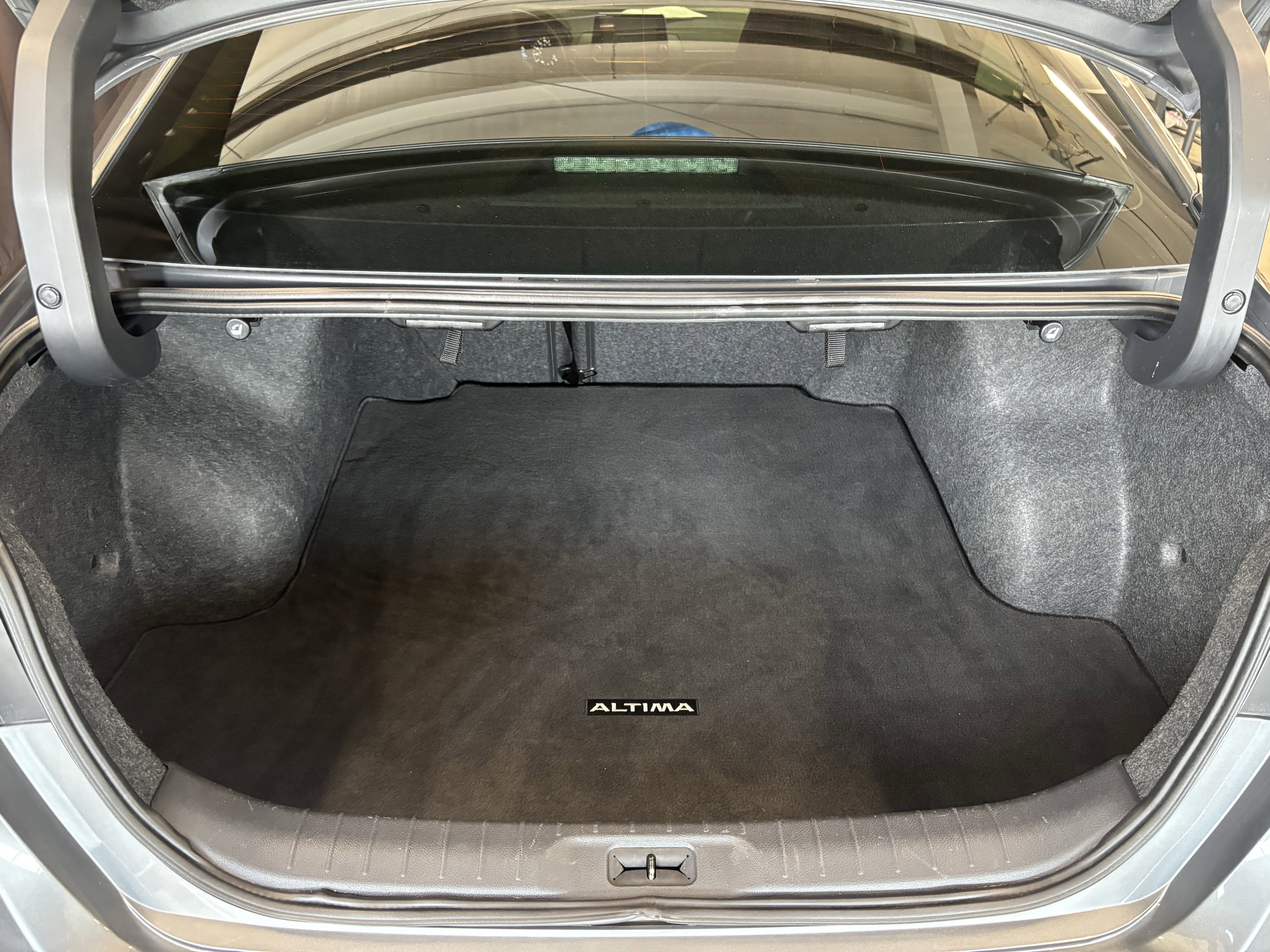 2020 Nissan Altima 2.0 Platinum FWD